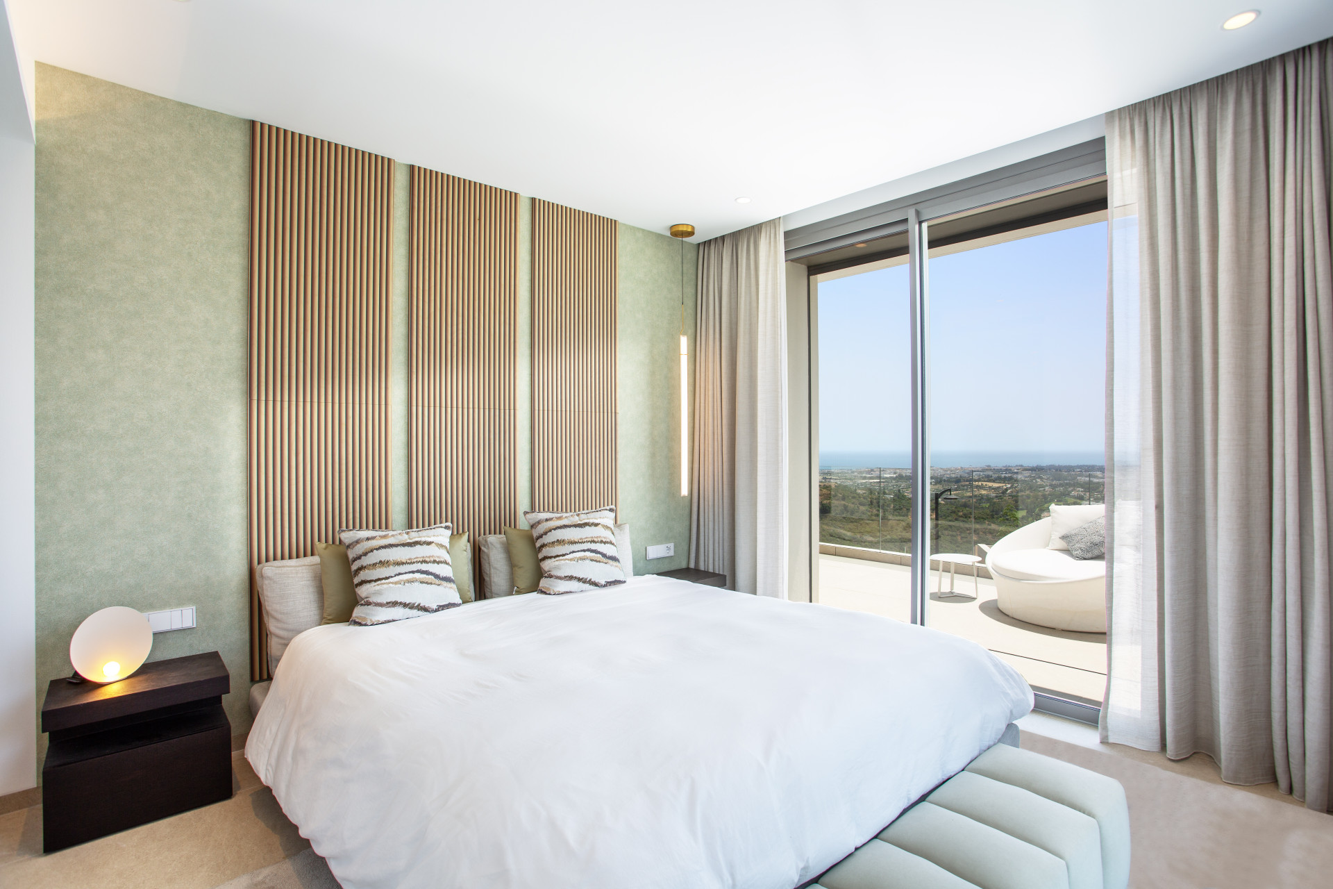 Exceptional Three Bedroom, Southwest-Facing, Penthouse with Panoramic Sea & Mountain Views located in Real de la Quinta, Benahavis