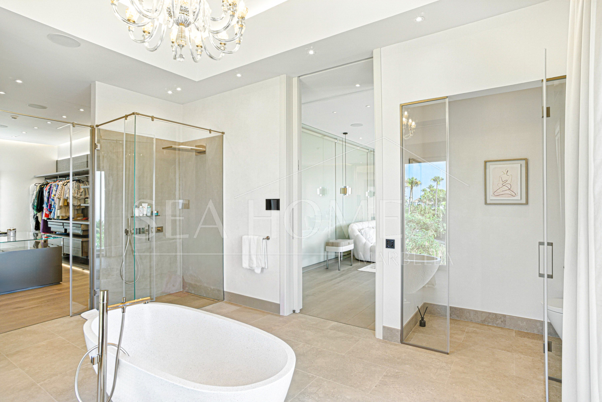 An architecturally unique, south-facing property located in the exclusive gated community of Sierra Blanca on Marbella’s prestigious Golden Mile