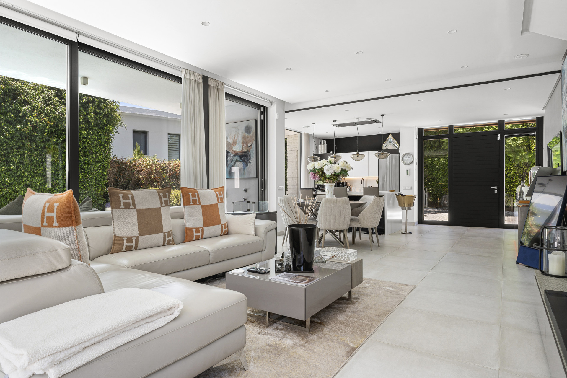Beautiful four bedroom villa located in the gated community of La Arboleda, Estepona east