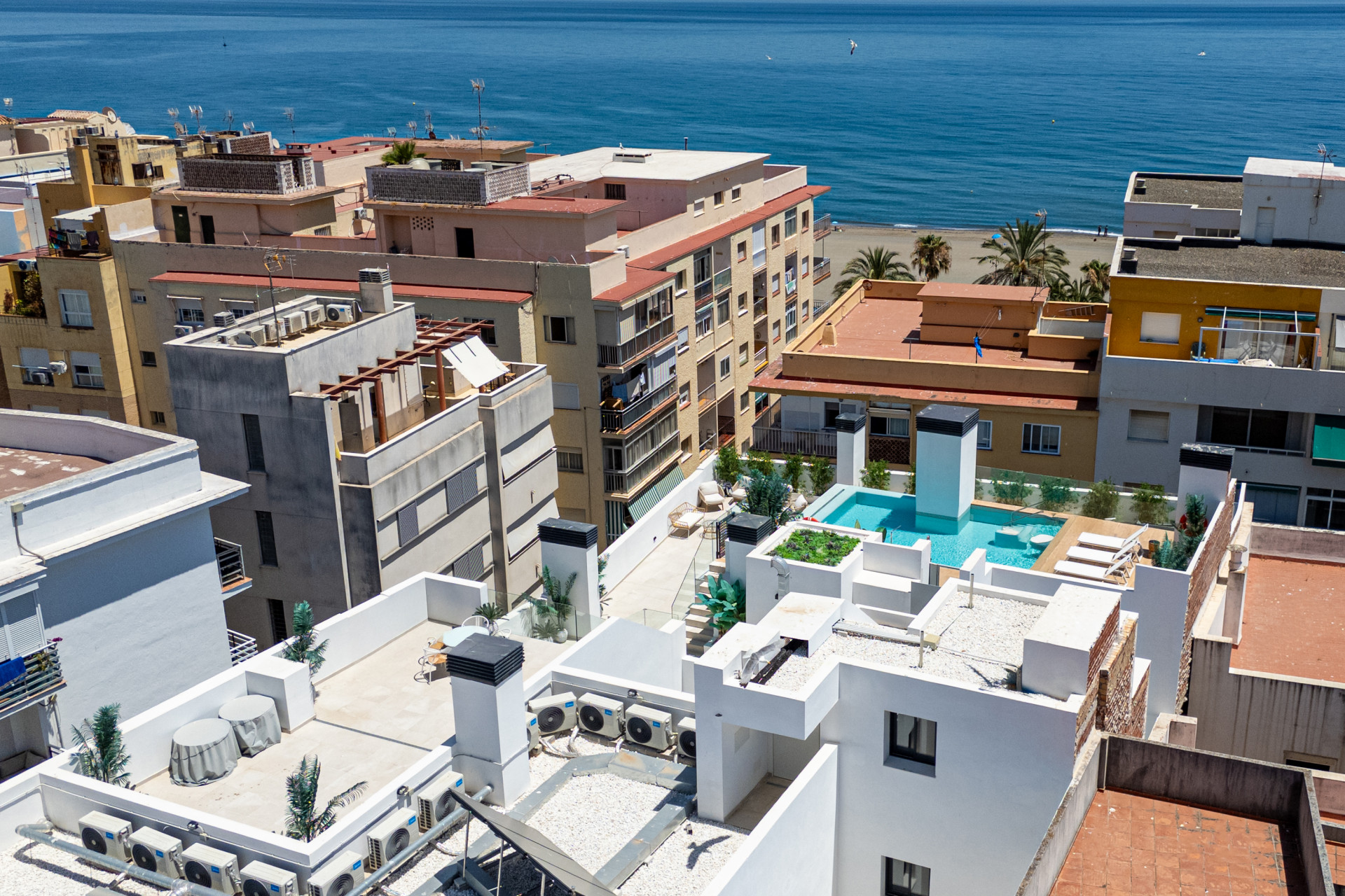 Enjoy coastal living in this stylish, modern 2-bedroom apartment