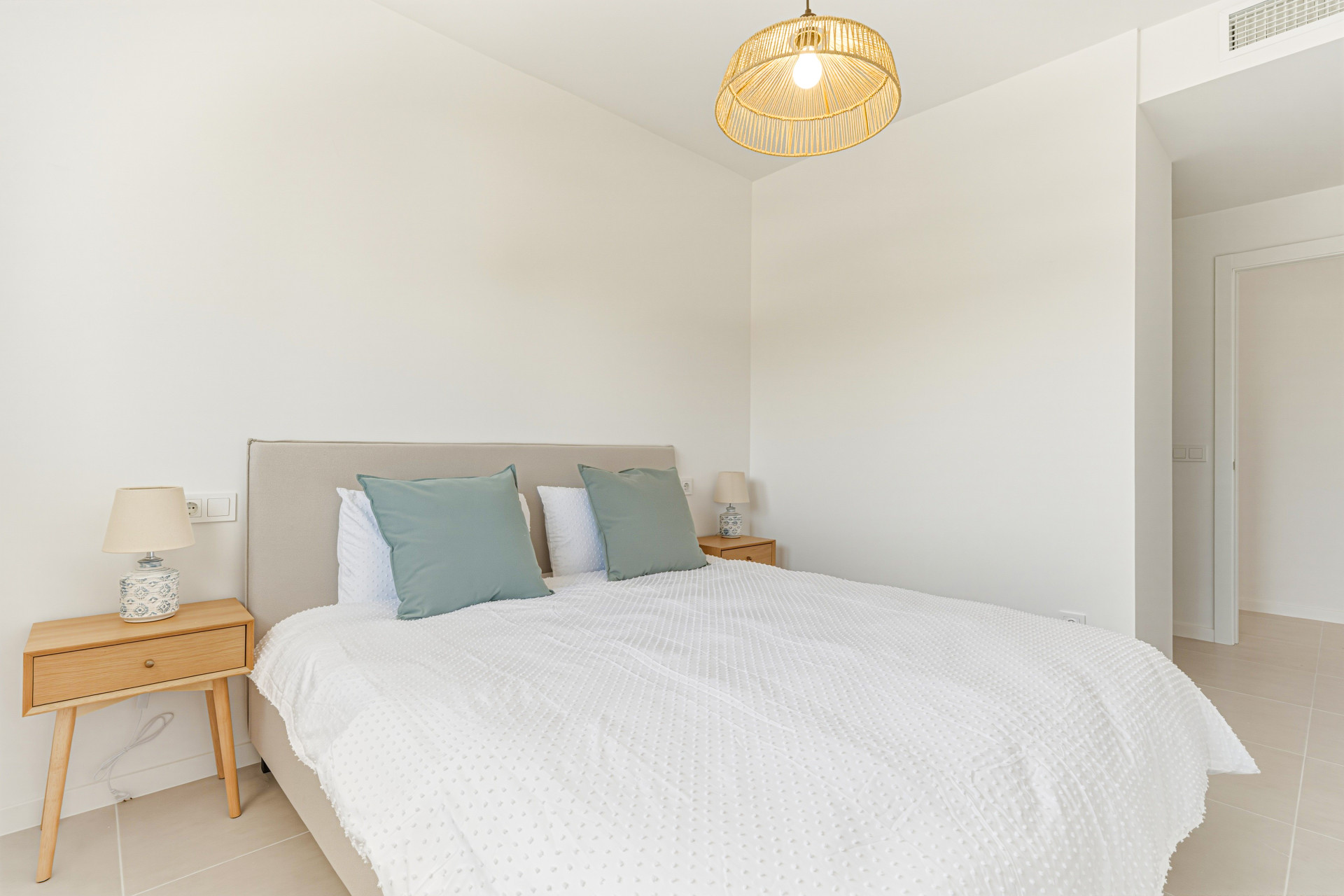 Image 4: Apartment For sale, Estepona, €439,000 [HFMs660972]