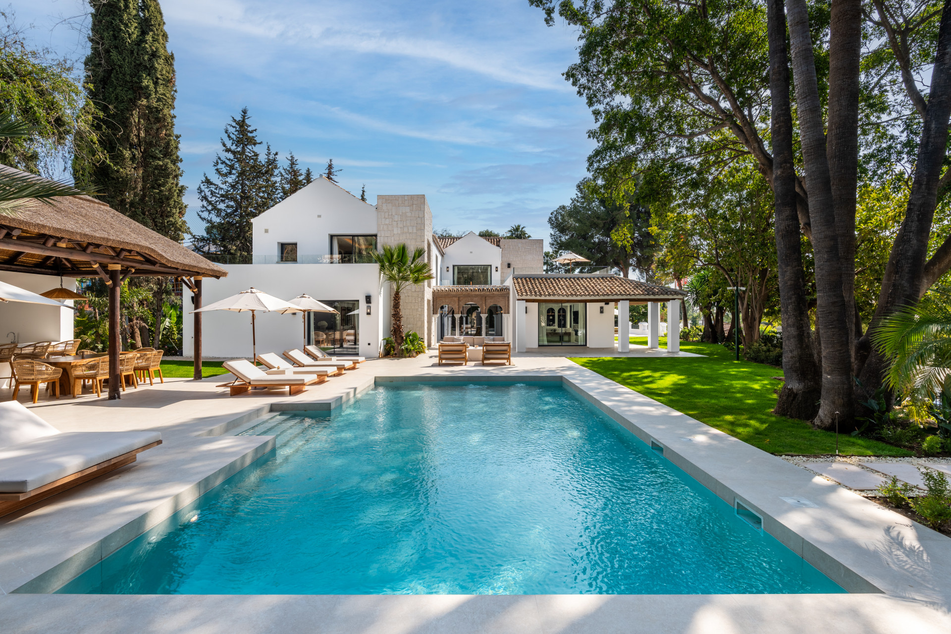 Contemporary five bedroom home with Southwest-facing views in Las Brisas, Nueva Andalucía.