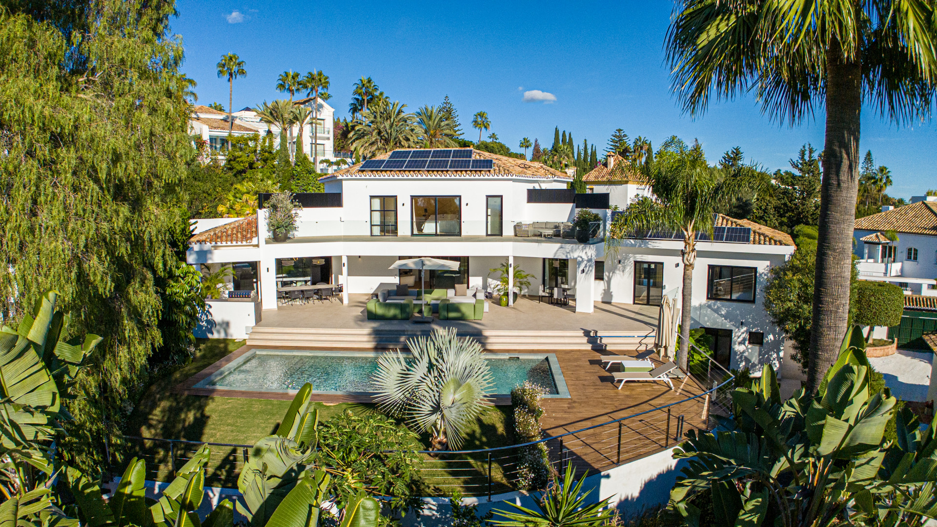 Elegant, South-Facing, Five Bedroom Villa with Panoramic Sea Views in Nagüeles, Marbella Golden Mile.