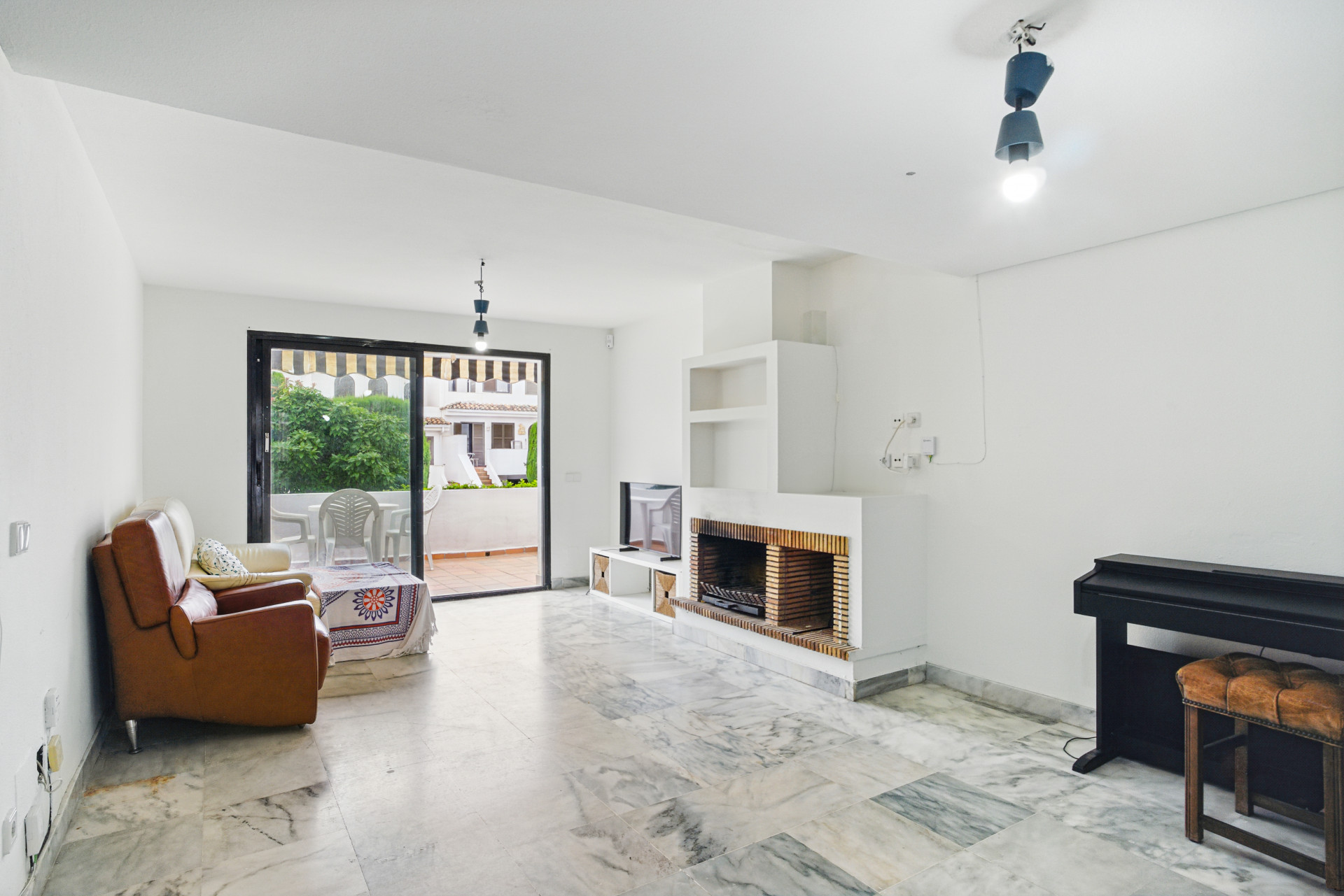 продажа. Таунхаус в Estepona