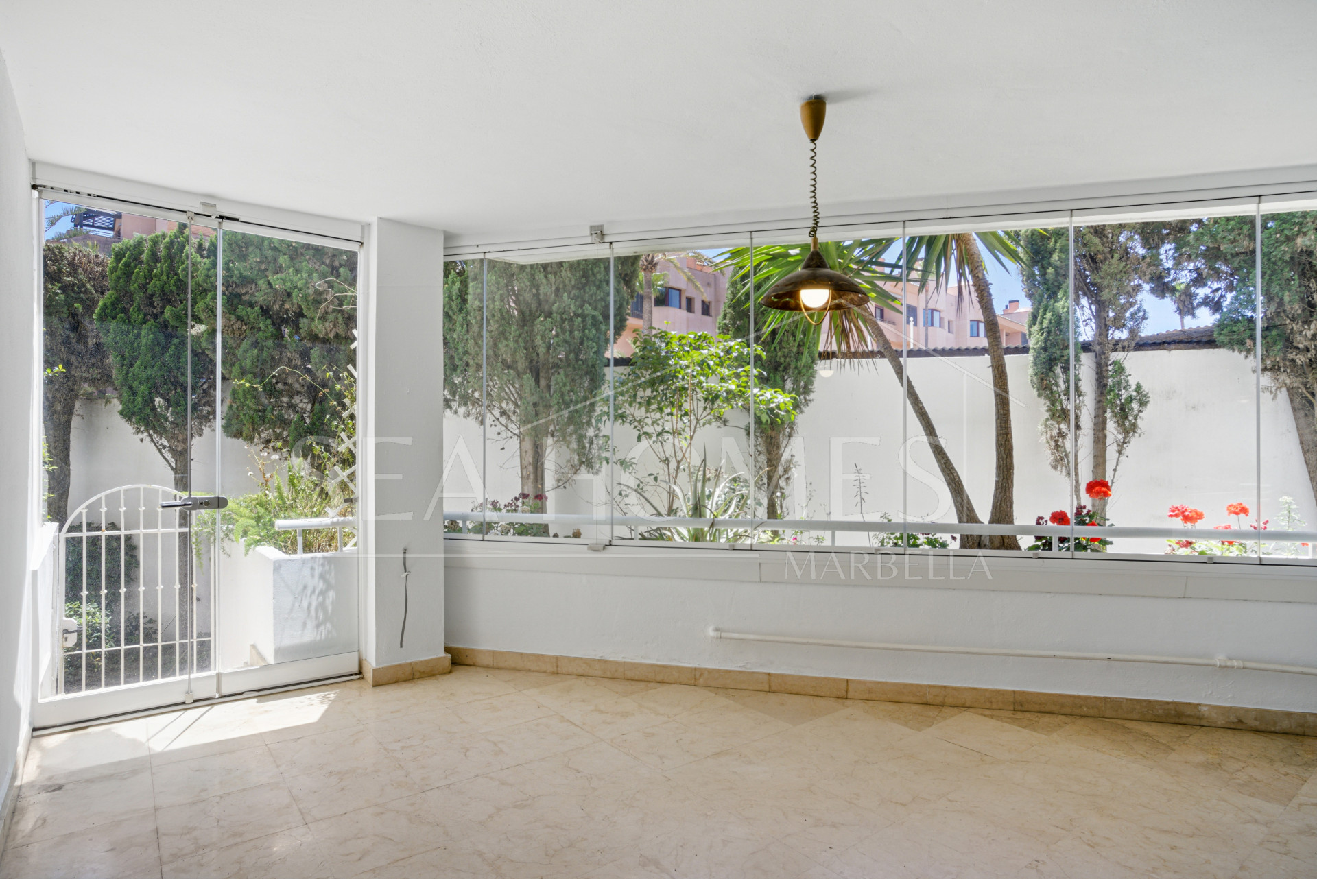 Spacious Three Bedroom, South-Facing Ground Floor Apartment in La Herradura, Marbella