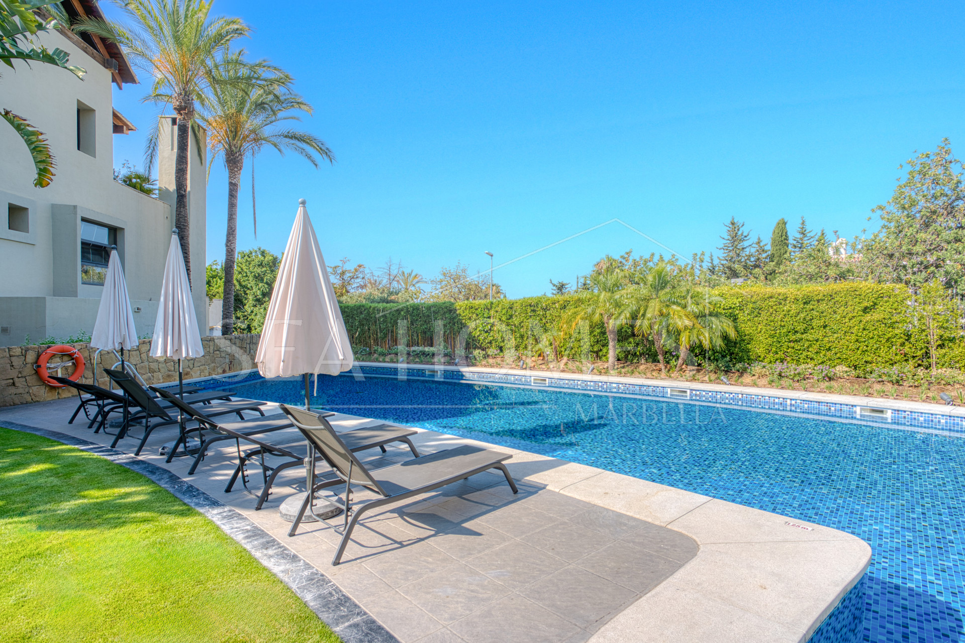Luxury, south facing two bedroom, ground floor apartment located in prestigious community Imara, Balcones de Sierra Blanca