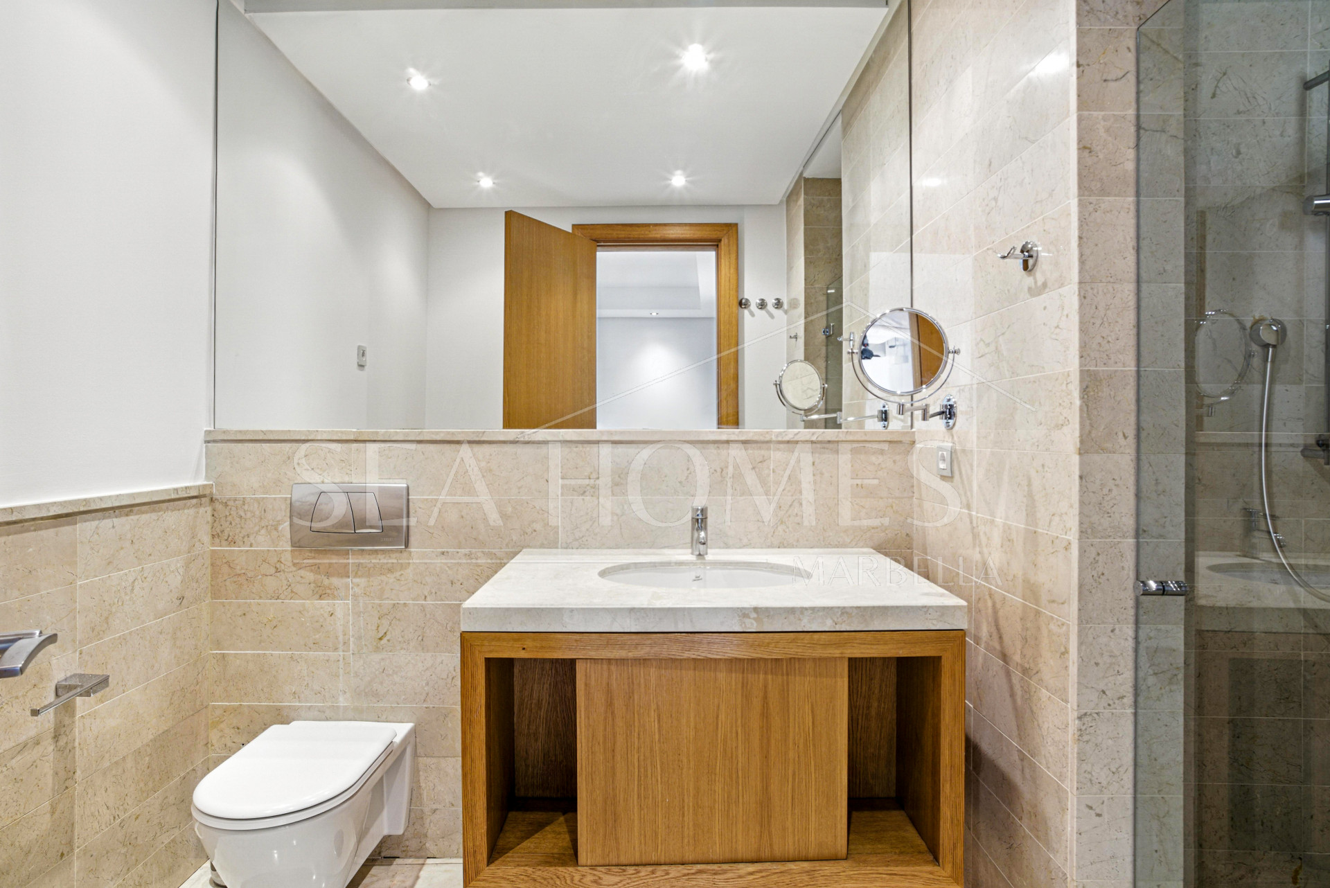 Luxury, south facing two bedroom, ground floor apartment located in prestigious community Imara, Balcones de Sierra Blanca