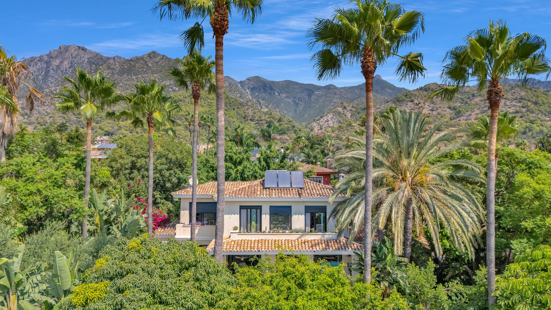 A stunning contemporary villa in the prestigious Xarblanca area of Marbella, offering sophisticated, contemporary interiors and beautiful private pool and gardens.
