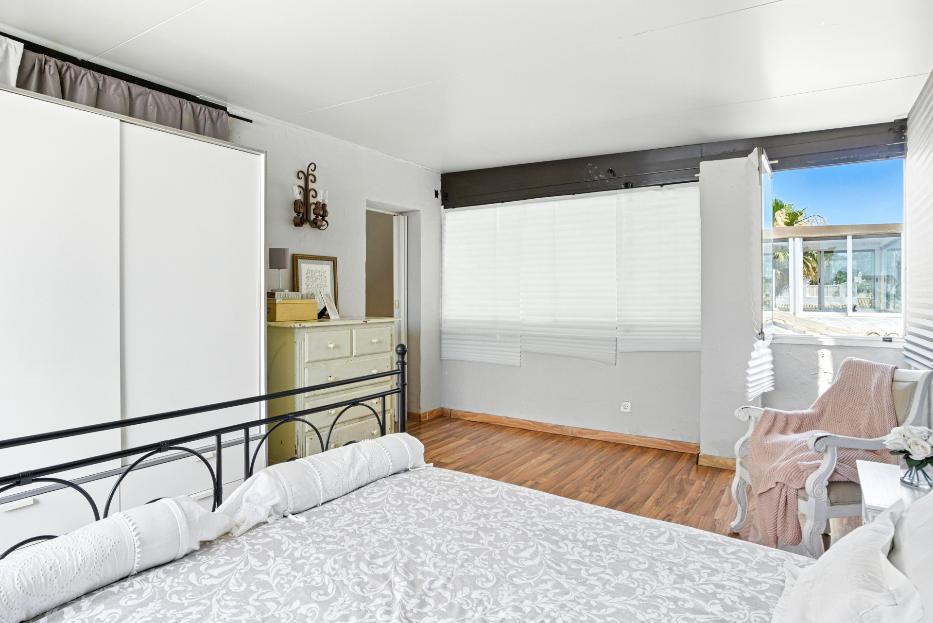 For Sale. Apartment in Marbella