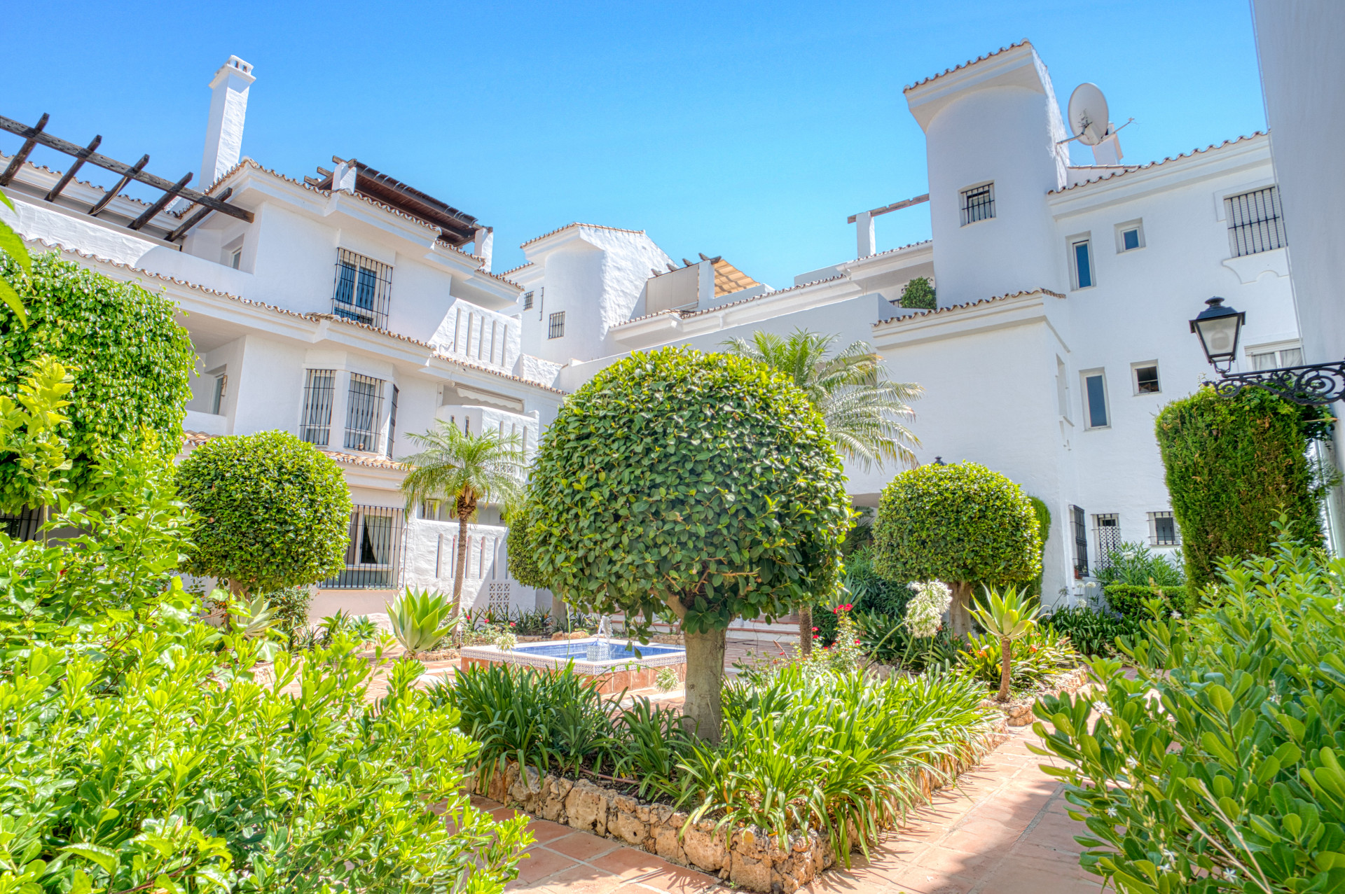 For Sale. Apartment in Marbella