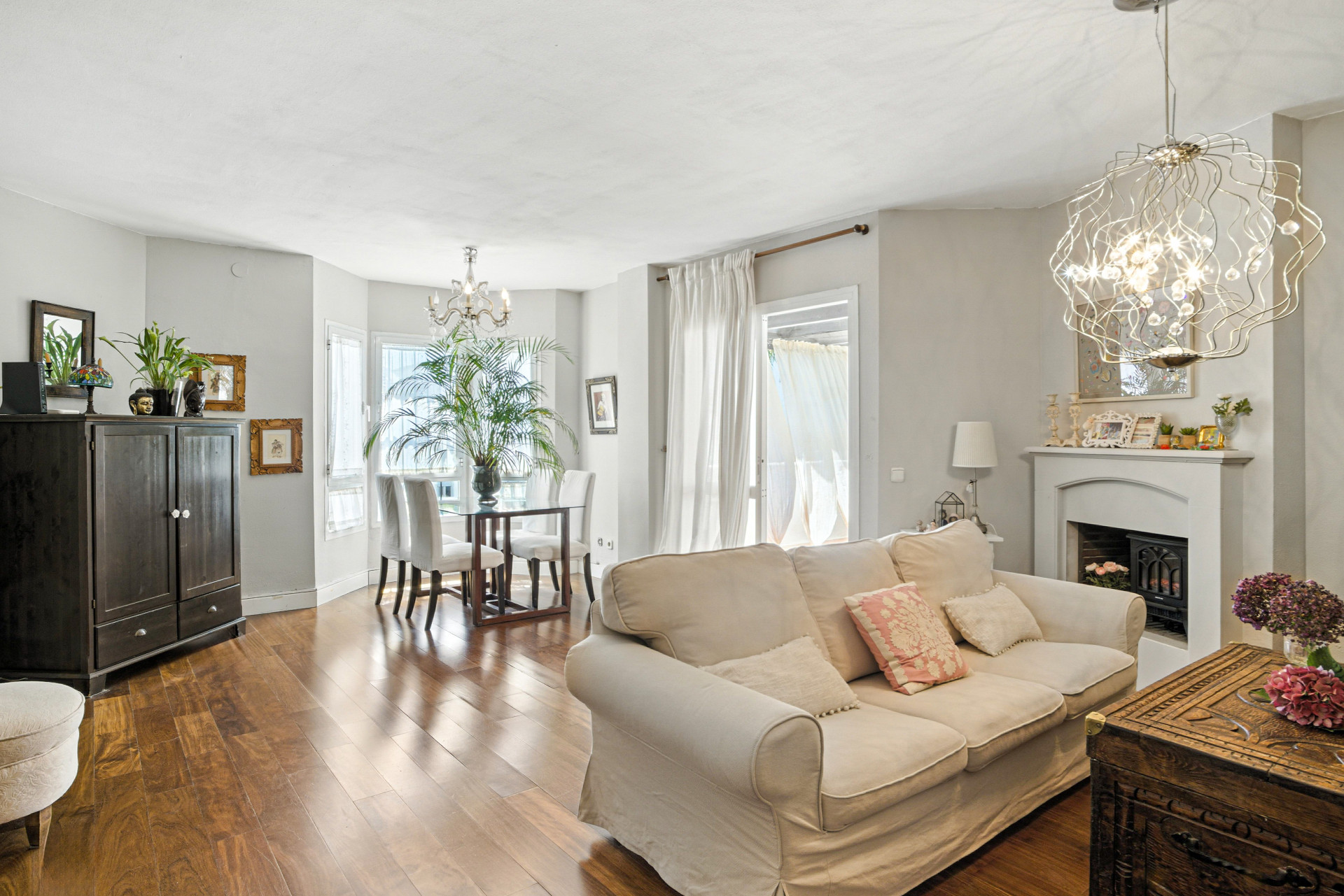 For Sale. Apartment in Marbella