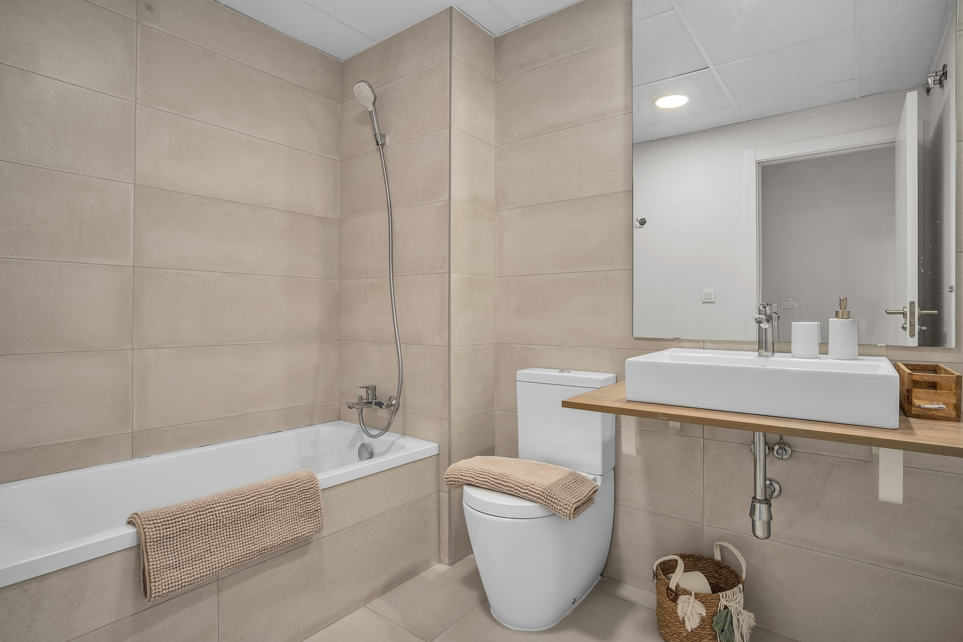 Oasis 325 ofrece mucho más que un simple lugar para dormir: proporciona una experiencia vacacional cómoda e inolvidable