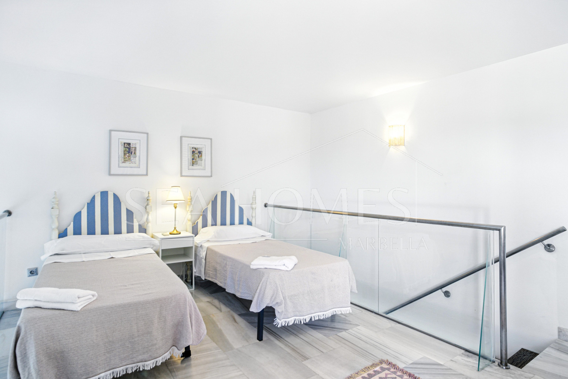 Charming east facing, three bedroom duplex penthouse located in the gated community Parque Botanico, Estepona