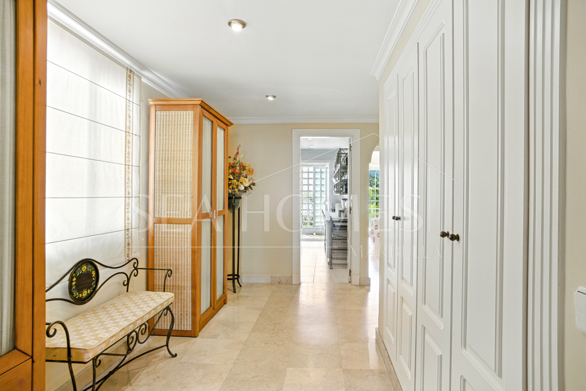 Exclusive Beachfront Two-Bedroom South-Facing Apartment with Sea Views in La Herradura, Marbella