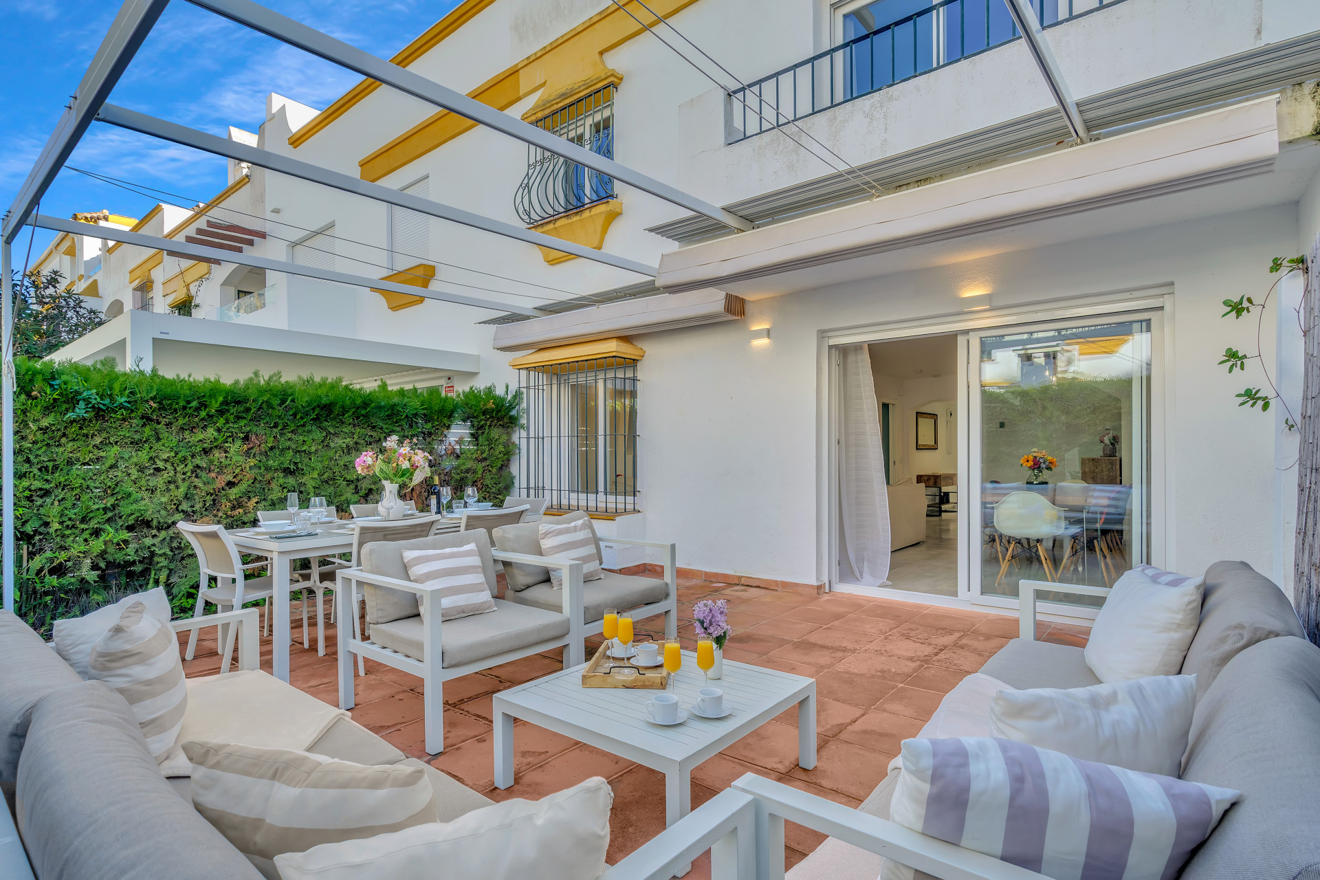 Immaculate four bedroom townhouse set in middle of Marbella
