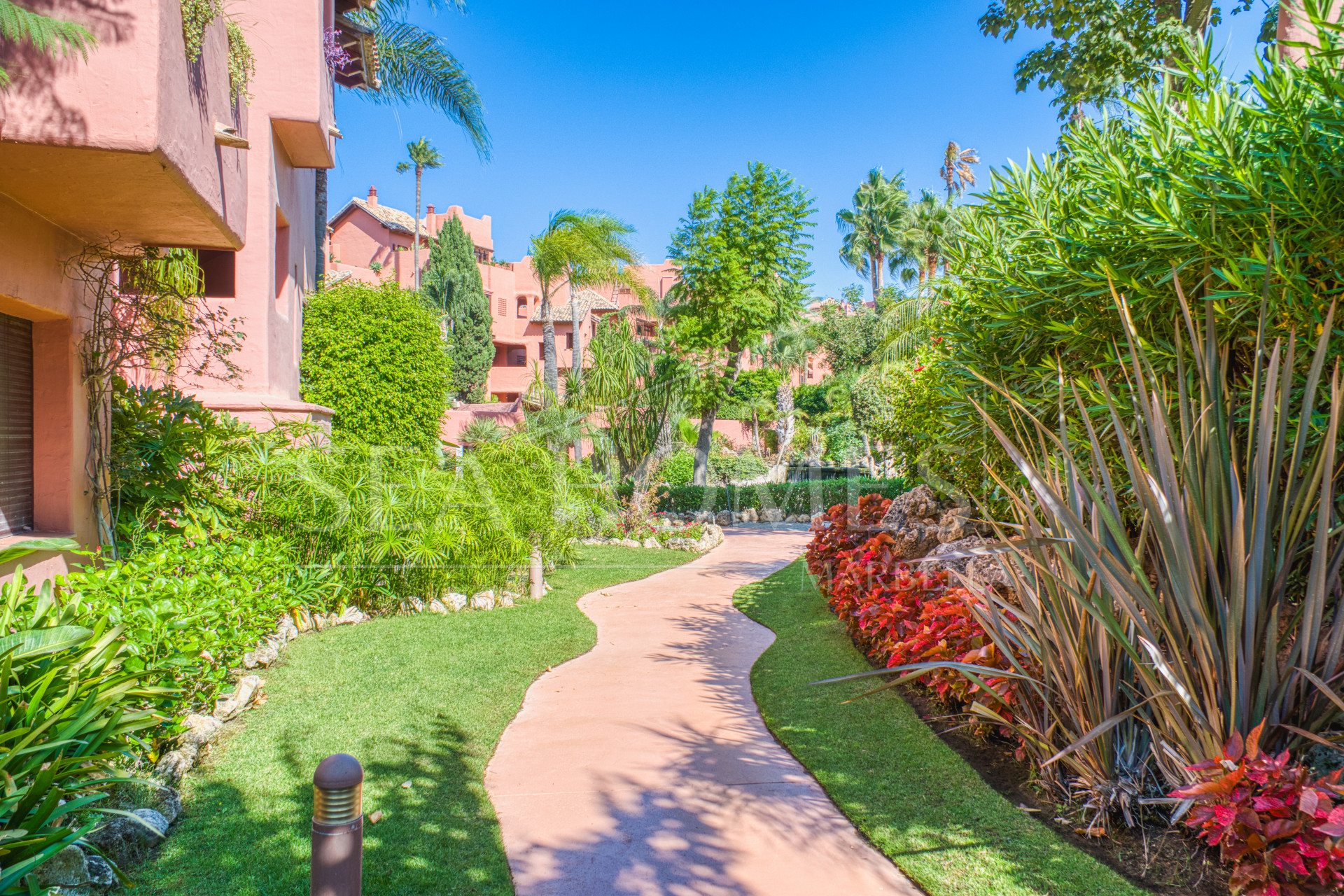 Impressive three bedroom south facing duplex penthouse in the prestigious and gated beachfront community Menara Beach with sea views