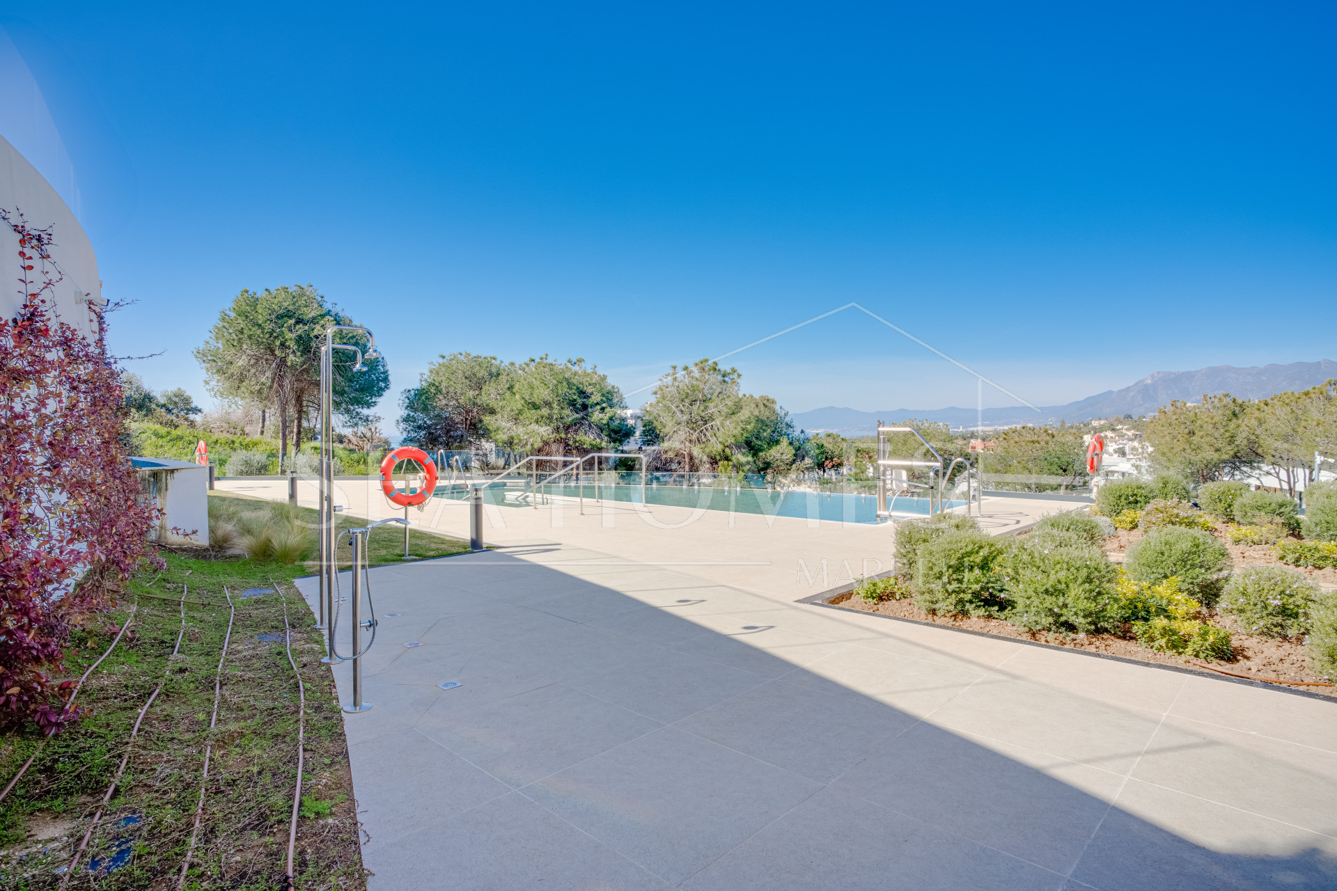 Exclusive new two bedroom apartment in Marbella Sunset, located in Cabopino with stunning sea views