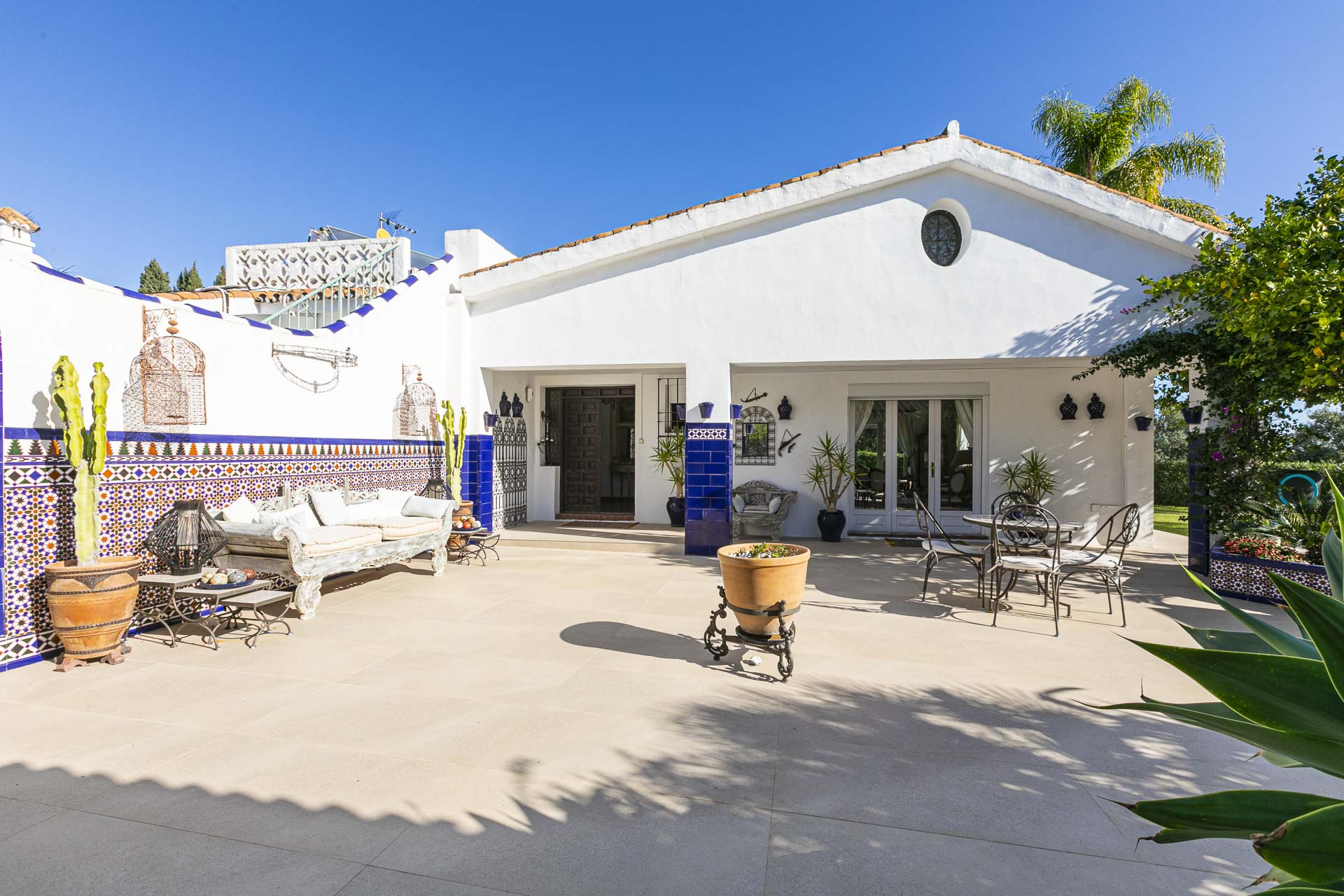 Sophisticated four bedroom villa located in Benahavís