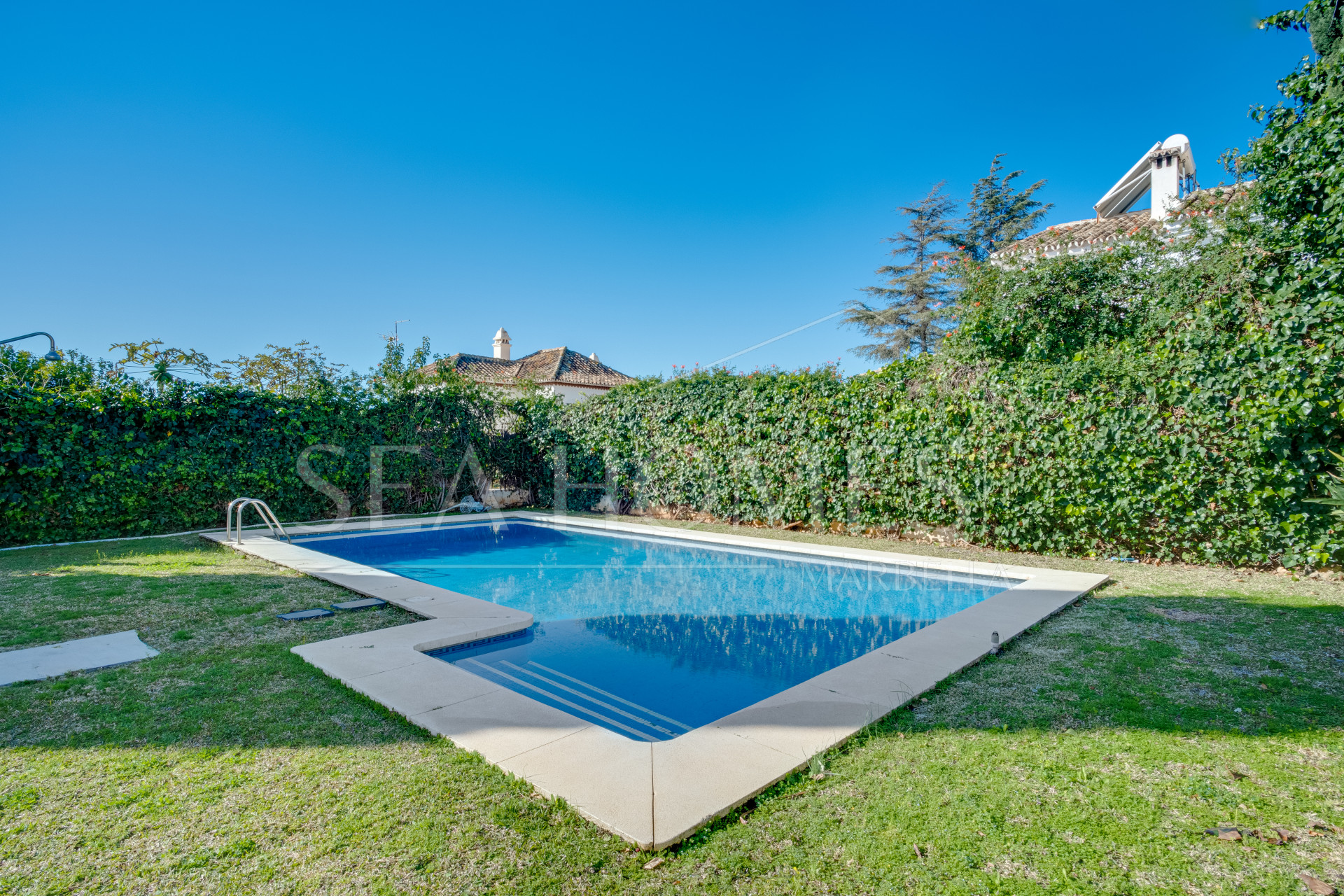 Spacious south facing six-bedroom villa in Marbella, with sea views