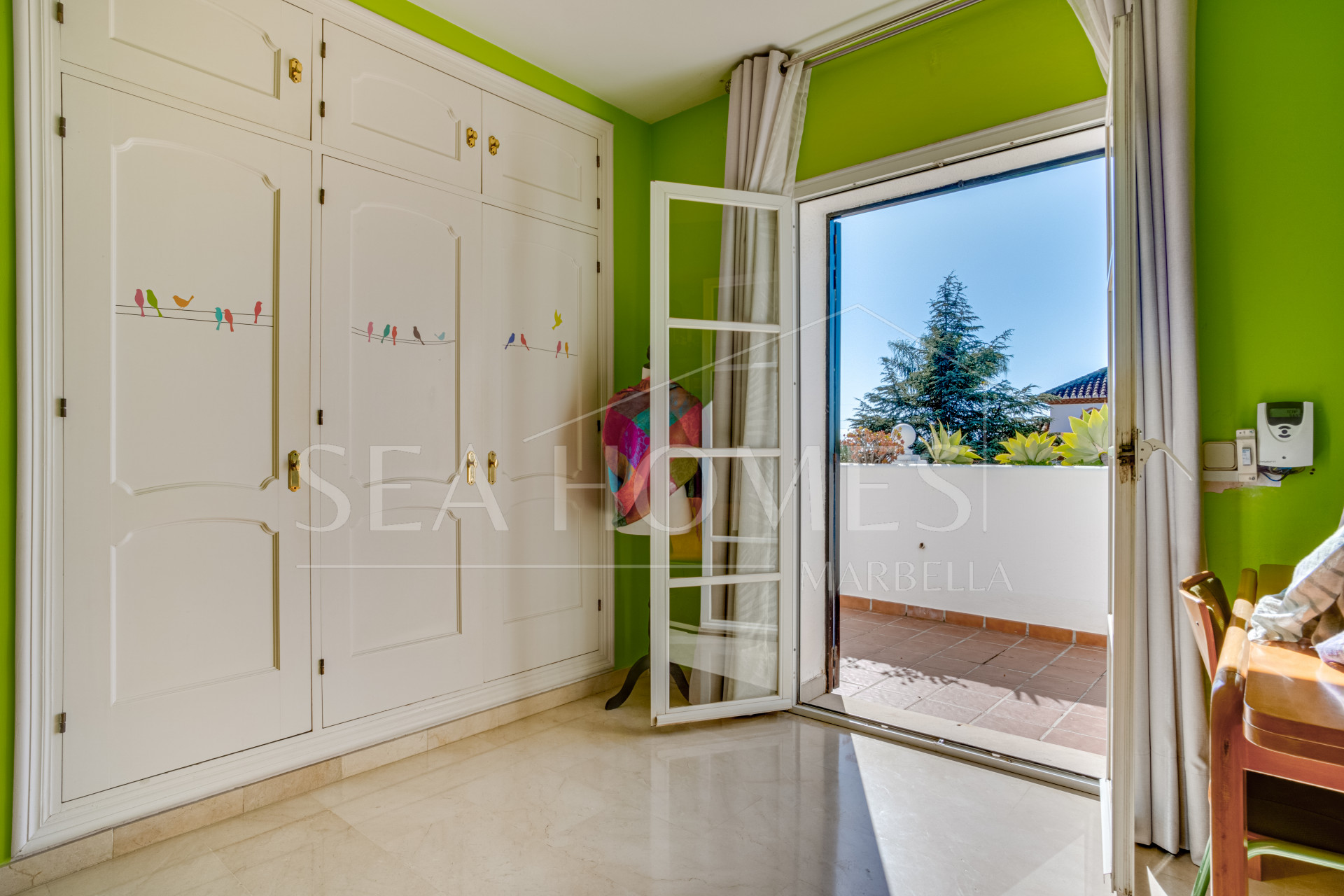 Spacious south facing six-bedroom villa in Marbella, with sea views