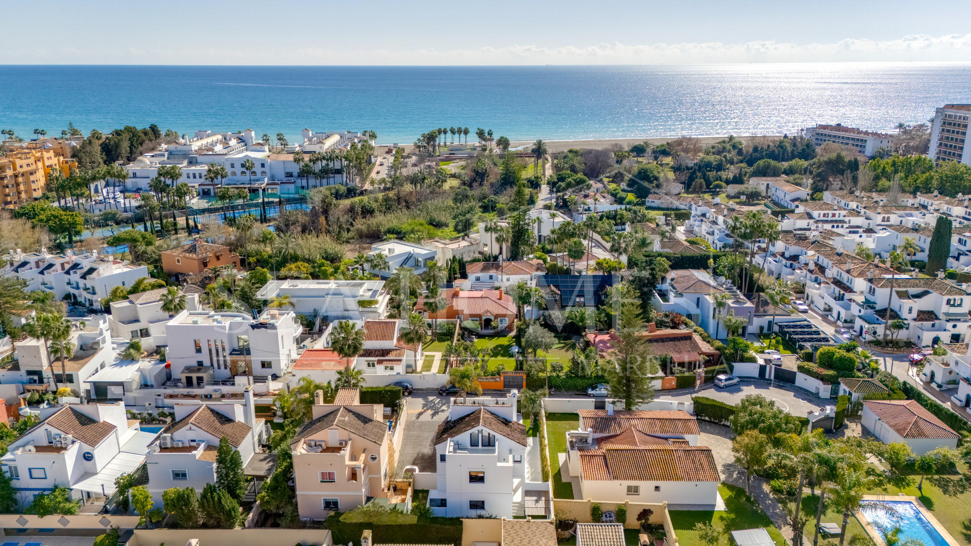Stunning four bedroom, beachside contemporary style Villa located in Costalita, Estepona