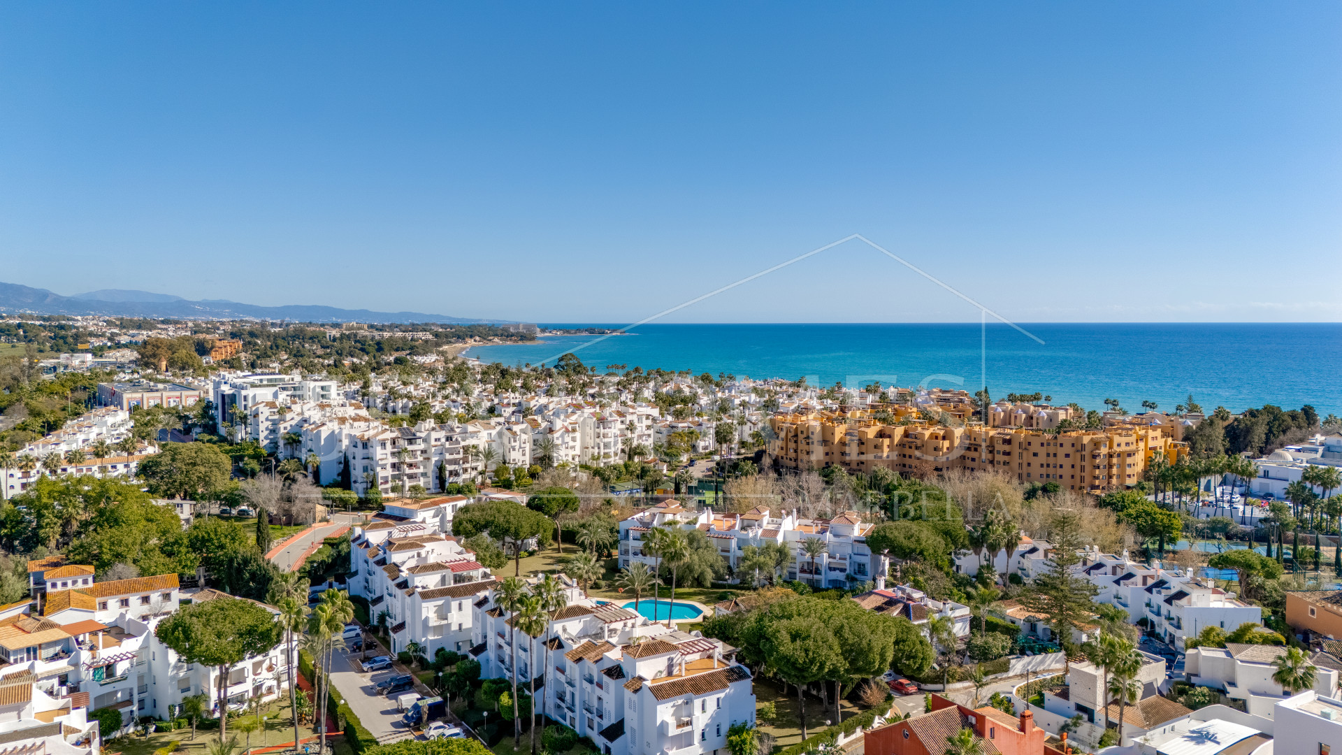 Stunning four bedroom, beachside contemporary style Villa located in Costalita, Estepona