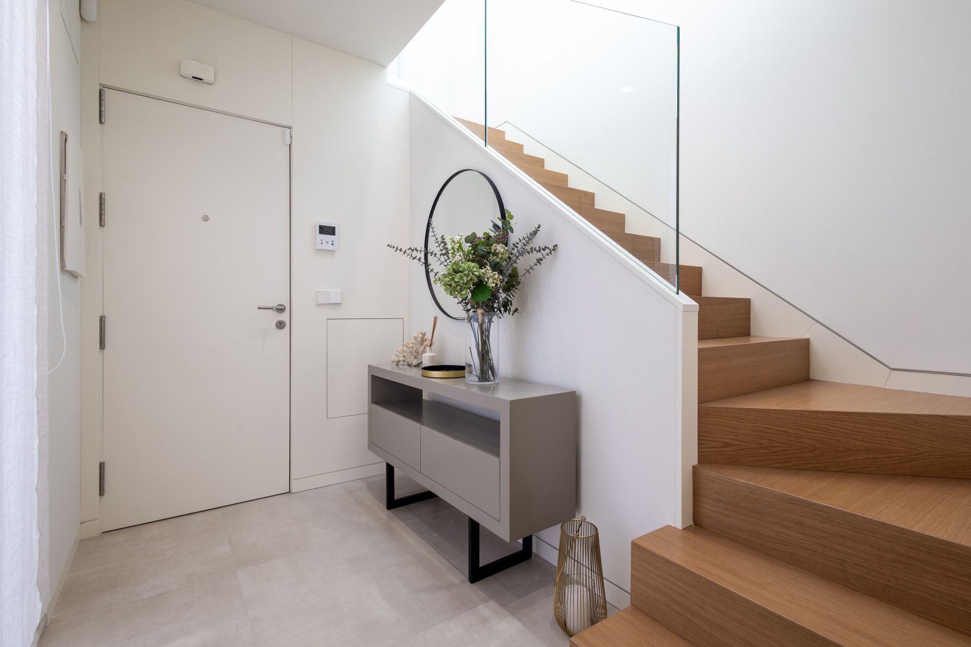 Unique, four bedroom duplex penthouse located in the heart of Marbella