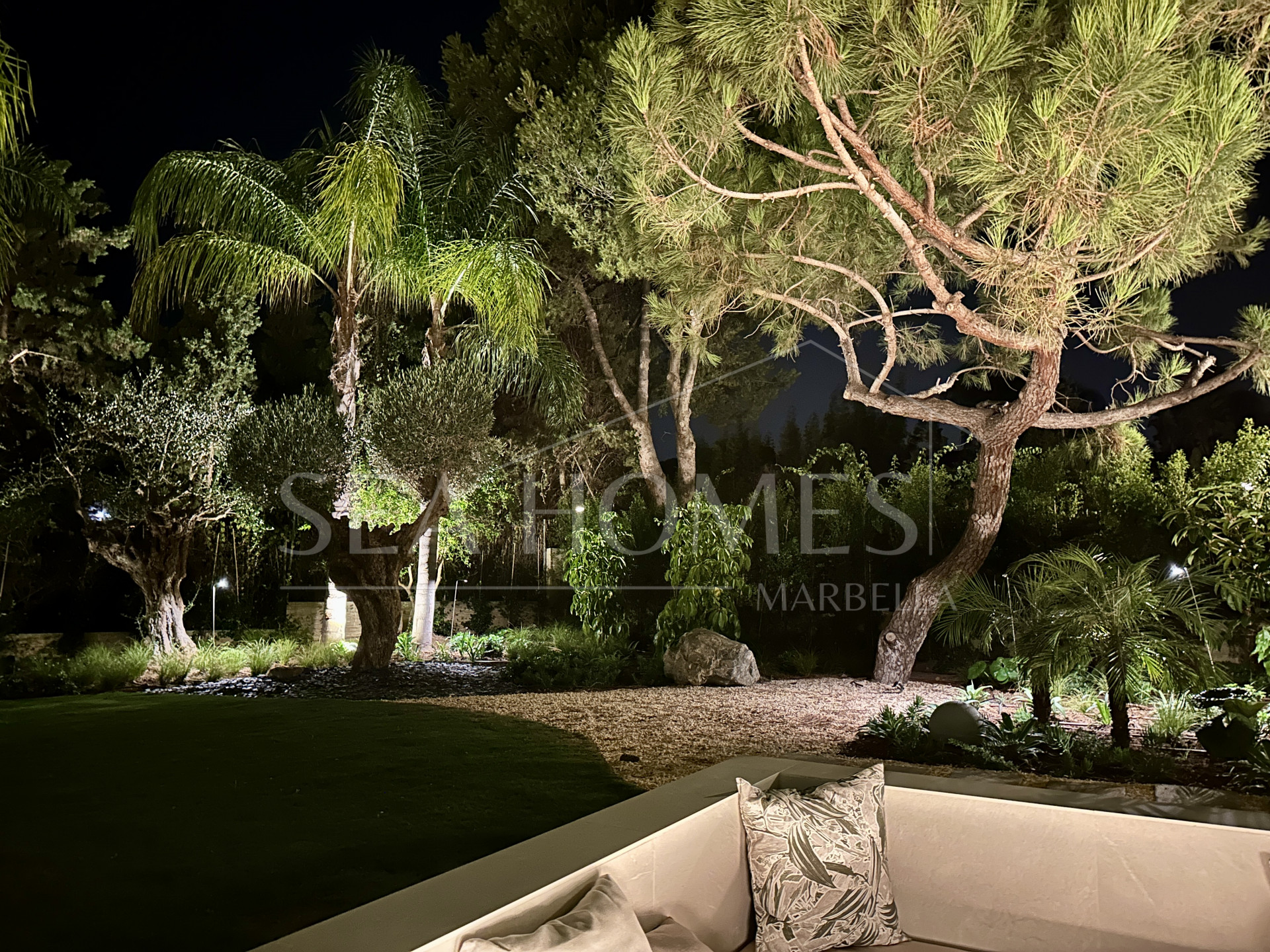 Stunning five bedroom newly renovated Villa, nestled within the exclusive gated community of Hacienda Las Chapas, Marbella