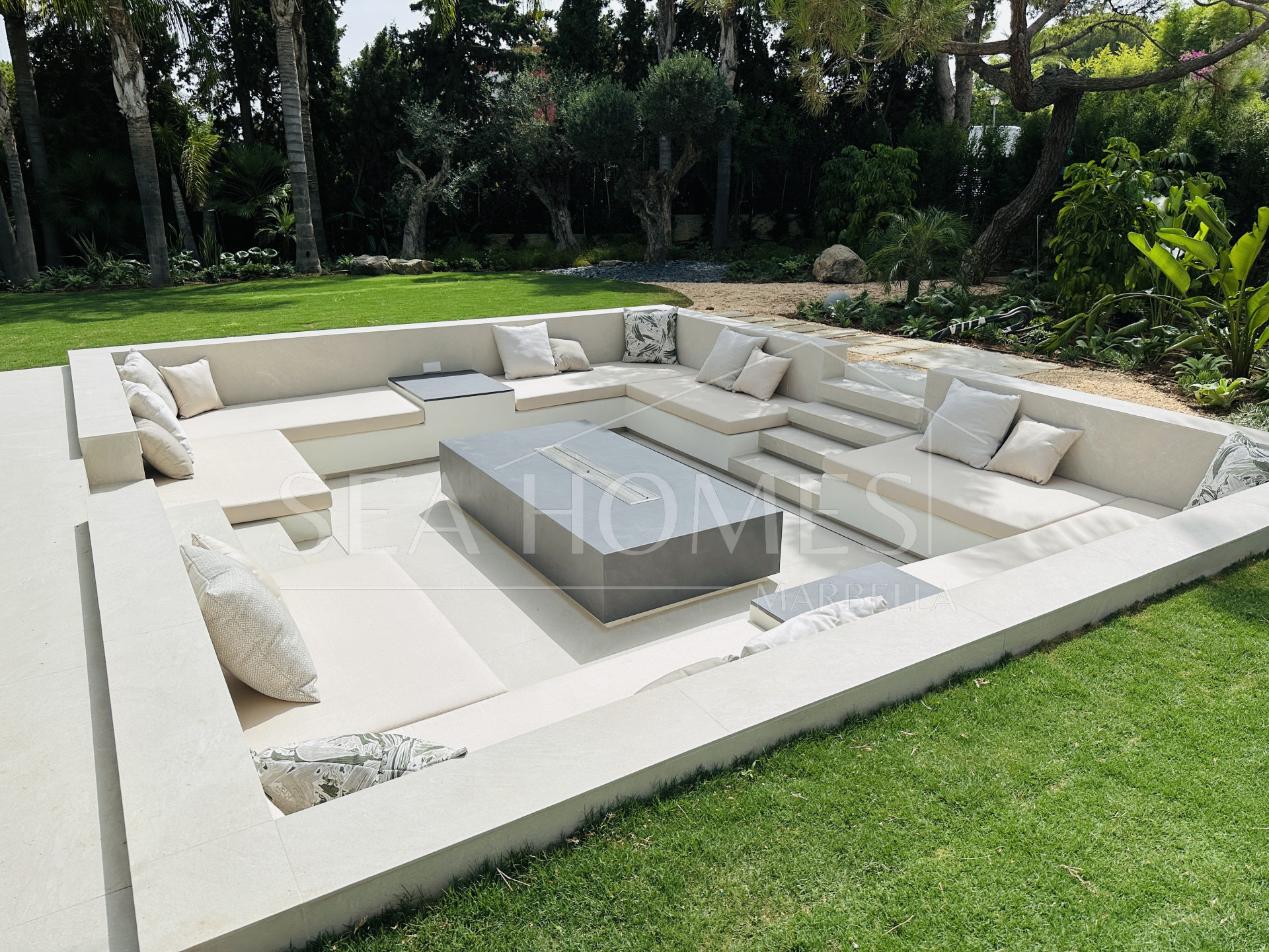 Stunning five bedroom newly renovated Villa, nestled within the exclusive gated community of Hacienda Las Chapas, Marbella