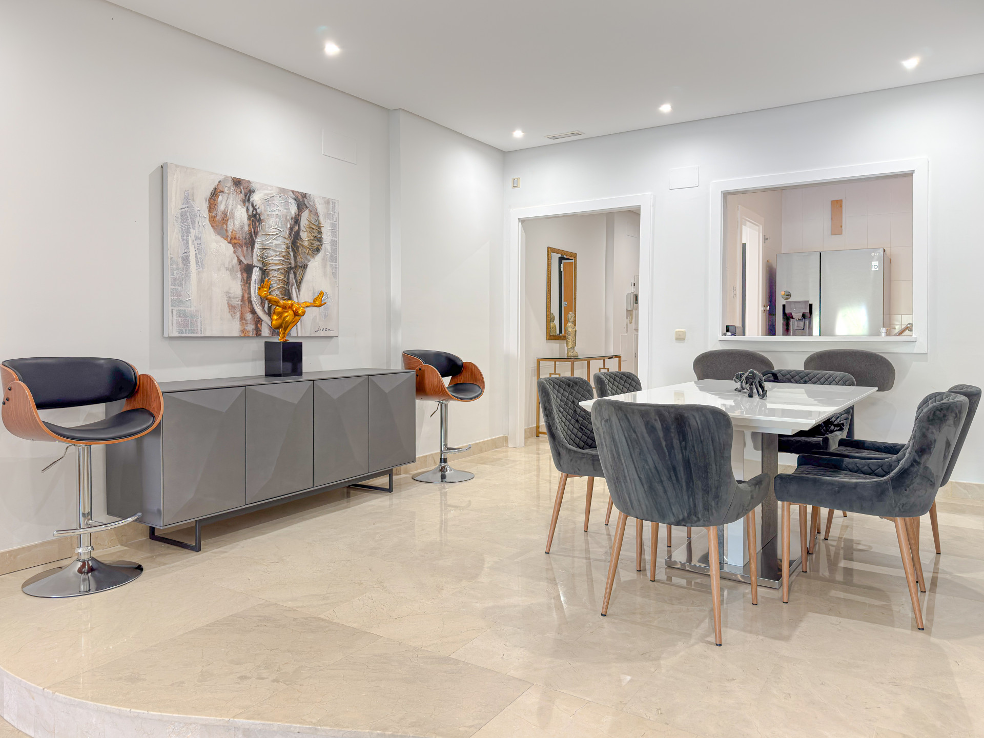 Fantástico apartamento de dos dormitorios en Las Mimosas Beach Gardens, Nueva Andalucía.