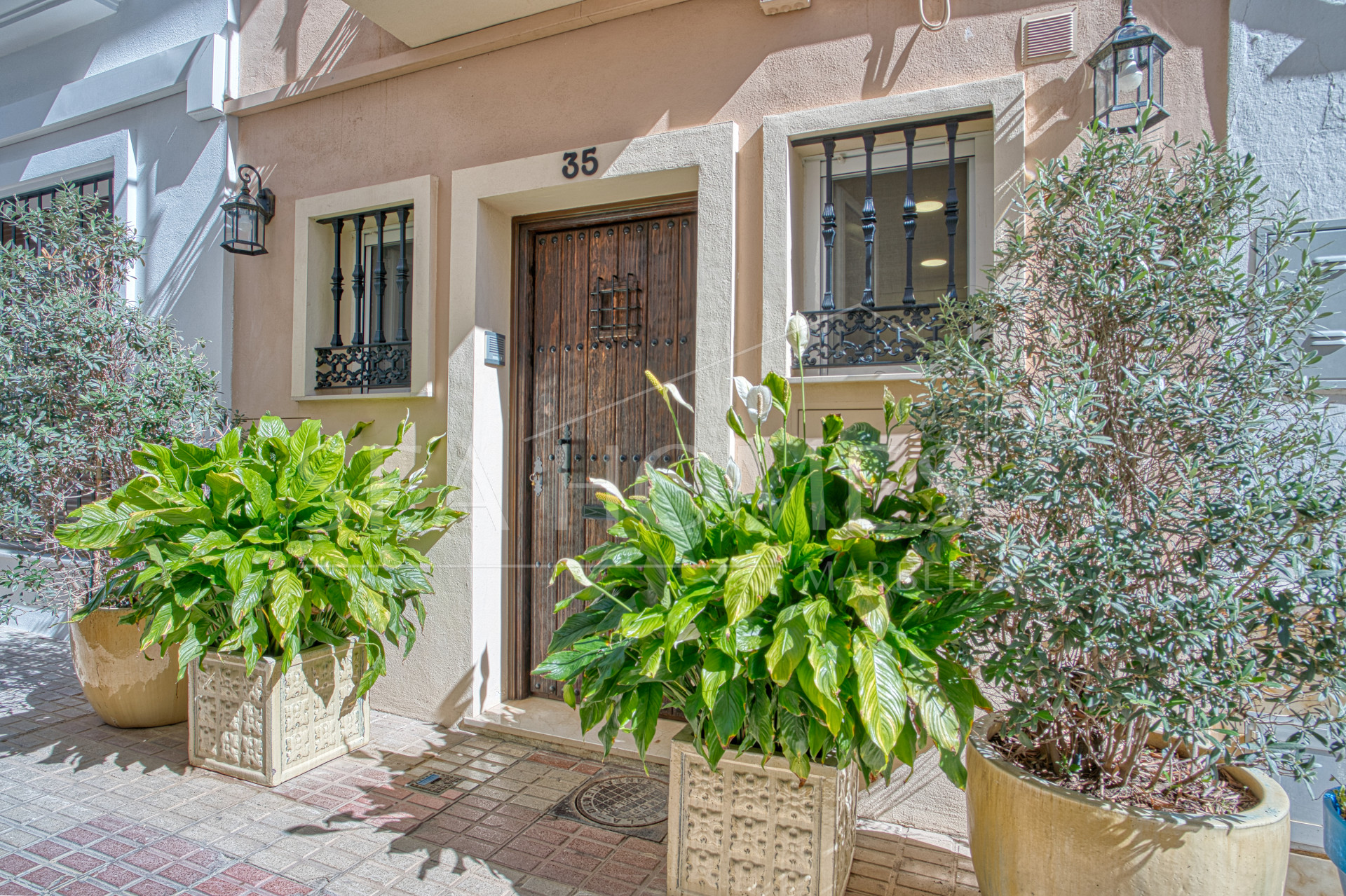 Exceptional four bedroom townhouse located in the heart of Marbella Center