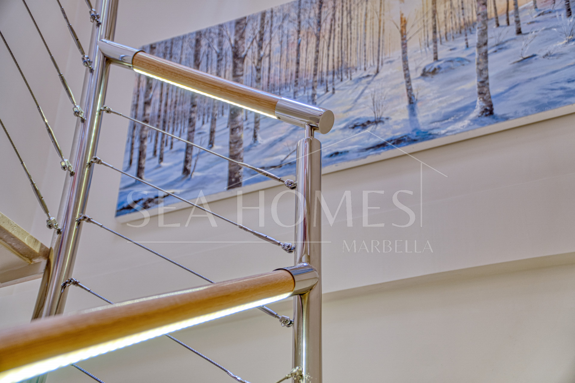 Exceptional four bedroom townhouse located in the heart of Marbella Center