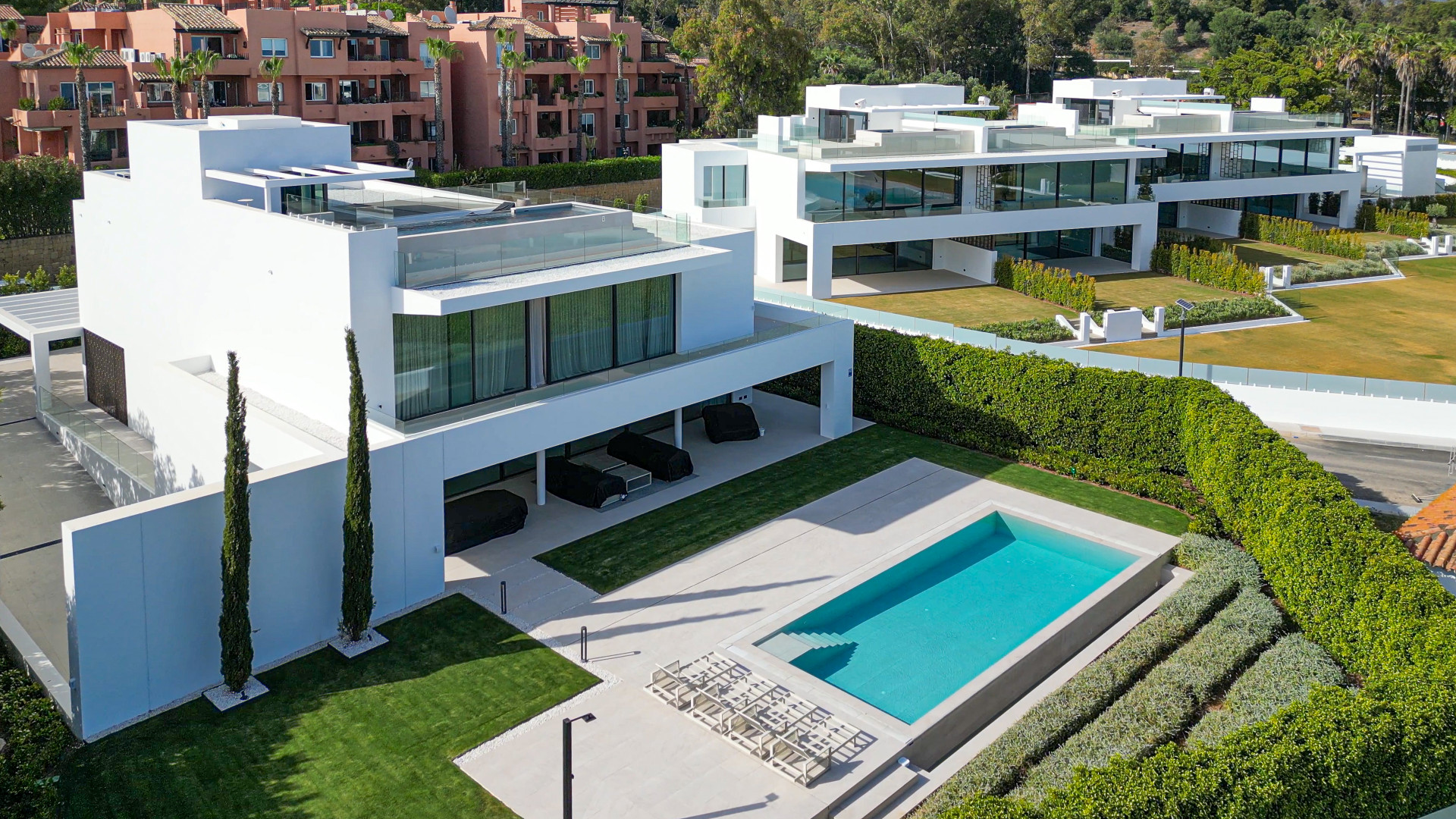 Luxurious Villa in Marbella's Golden Mile