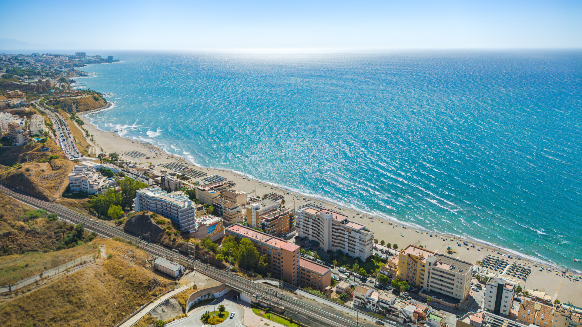 Stunning two bedroom, south facing duplex penthouse in the exclusive Med Two, El Higuerón residential complex - Fuengirola — photo 6