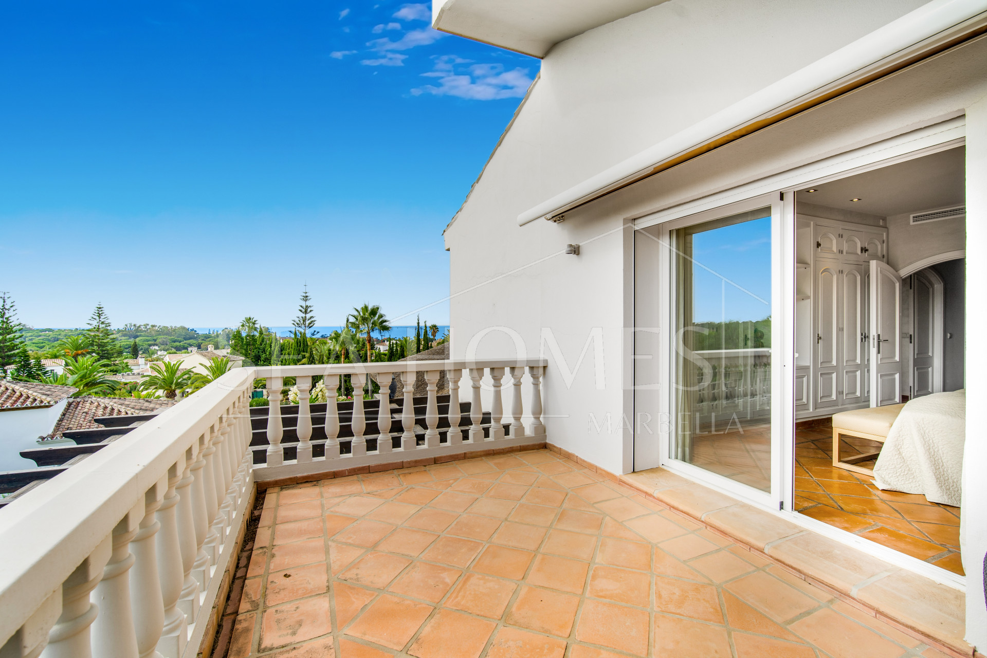Incredible south facing, six-bedroom villa located in a quiet residential area of Elviria with magnificent sea views