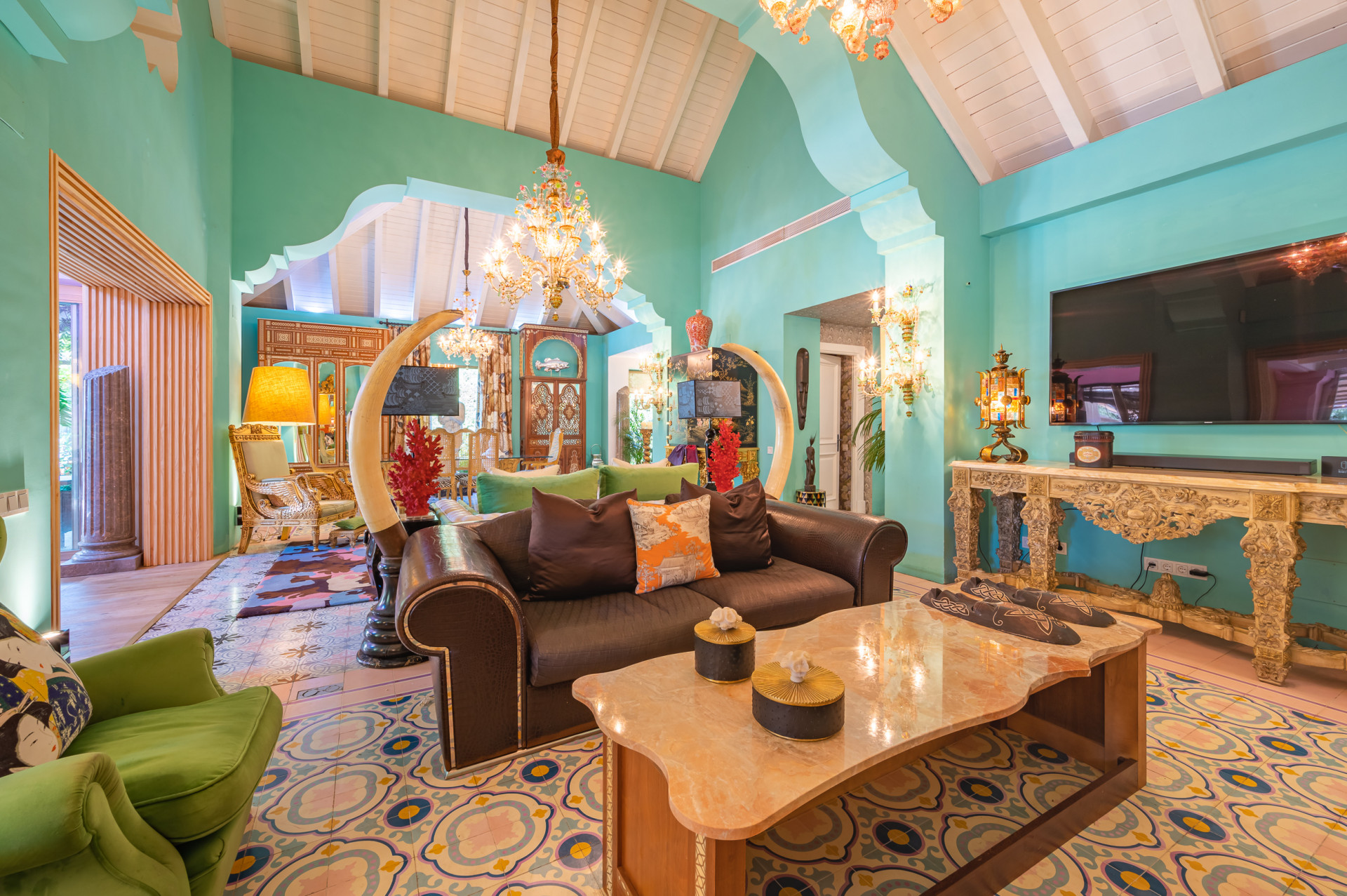 Beautiful five bedroom Villa in Las Lomas del Marbella Club