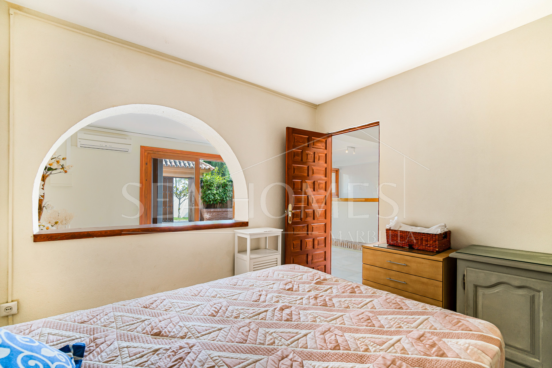 Fantastic four bedroom, east facing Villa located in Rio Real, Marbella - a great reform project