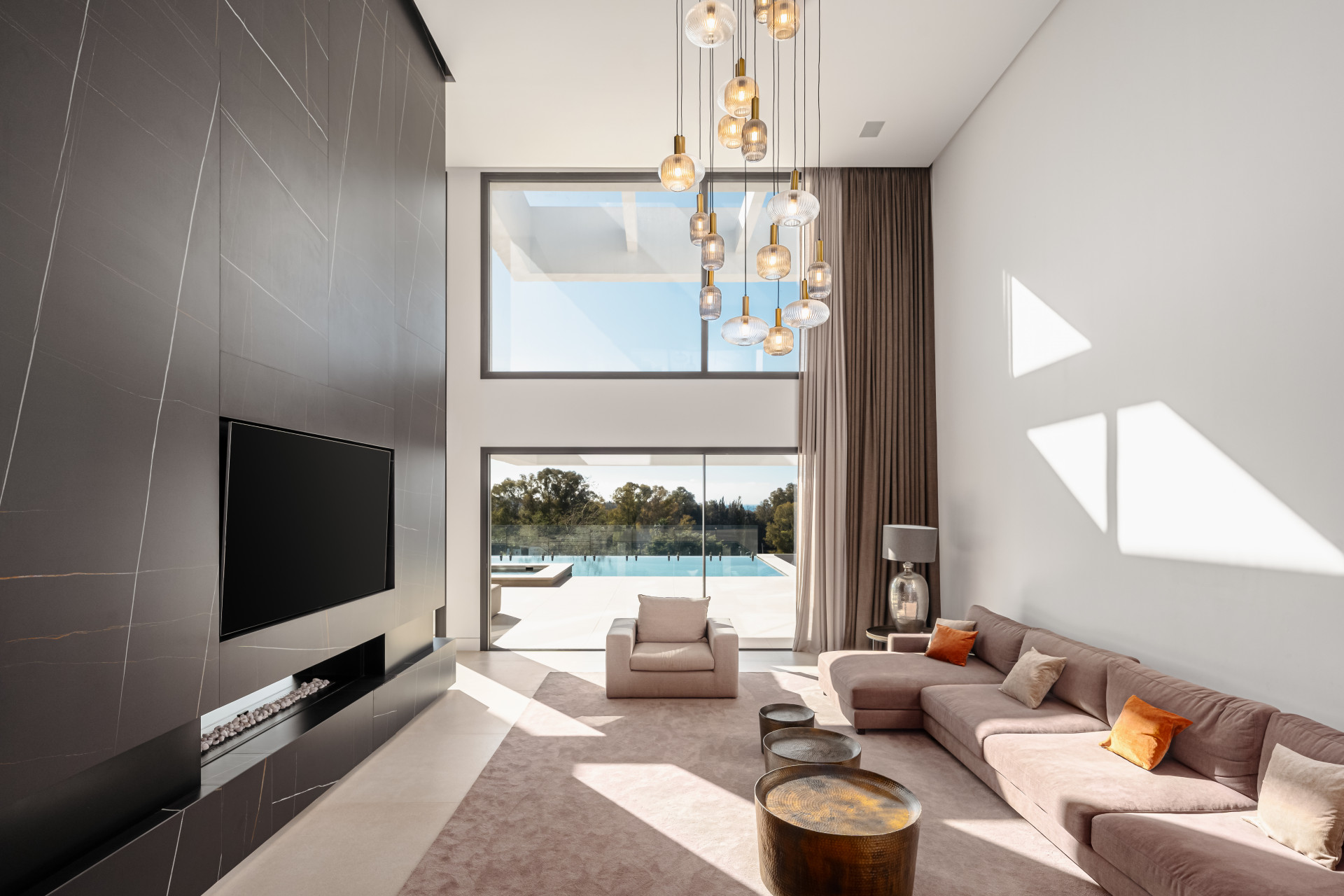 Modern five bedroom, south facing villa in La Alqueria, a tranquil area known for its serene ambience and breathtaking scenery.