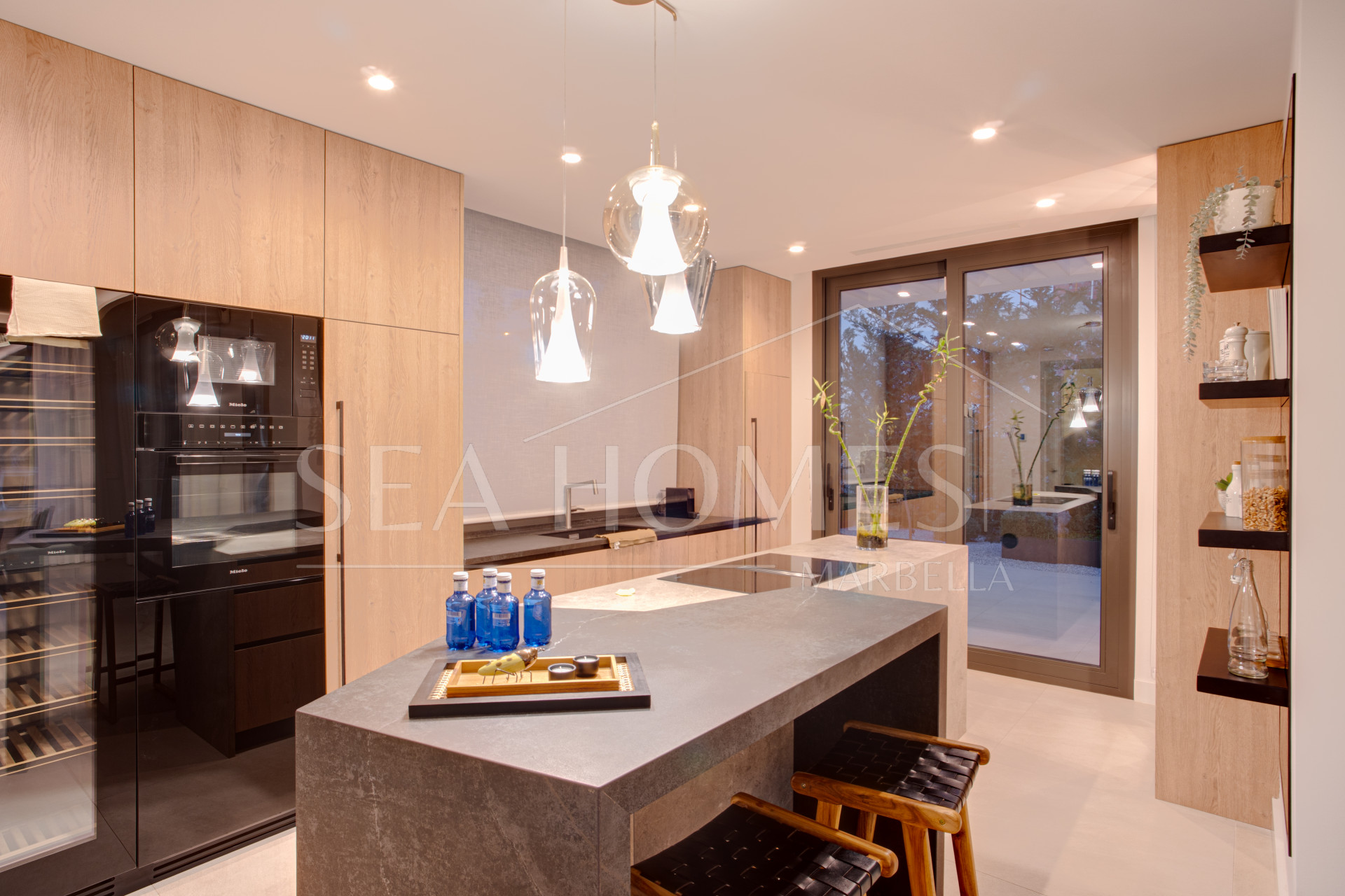 Stunning Contemporary Villa in Lomas del Marques – Marbella's Golden Mile