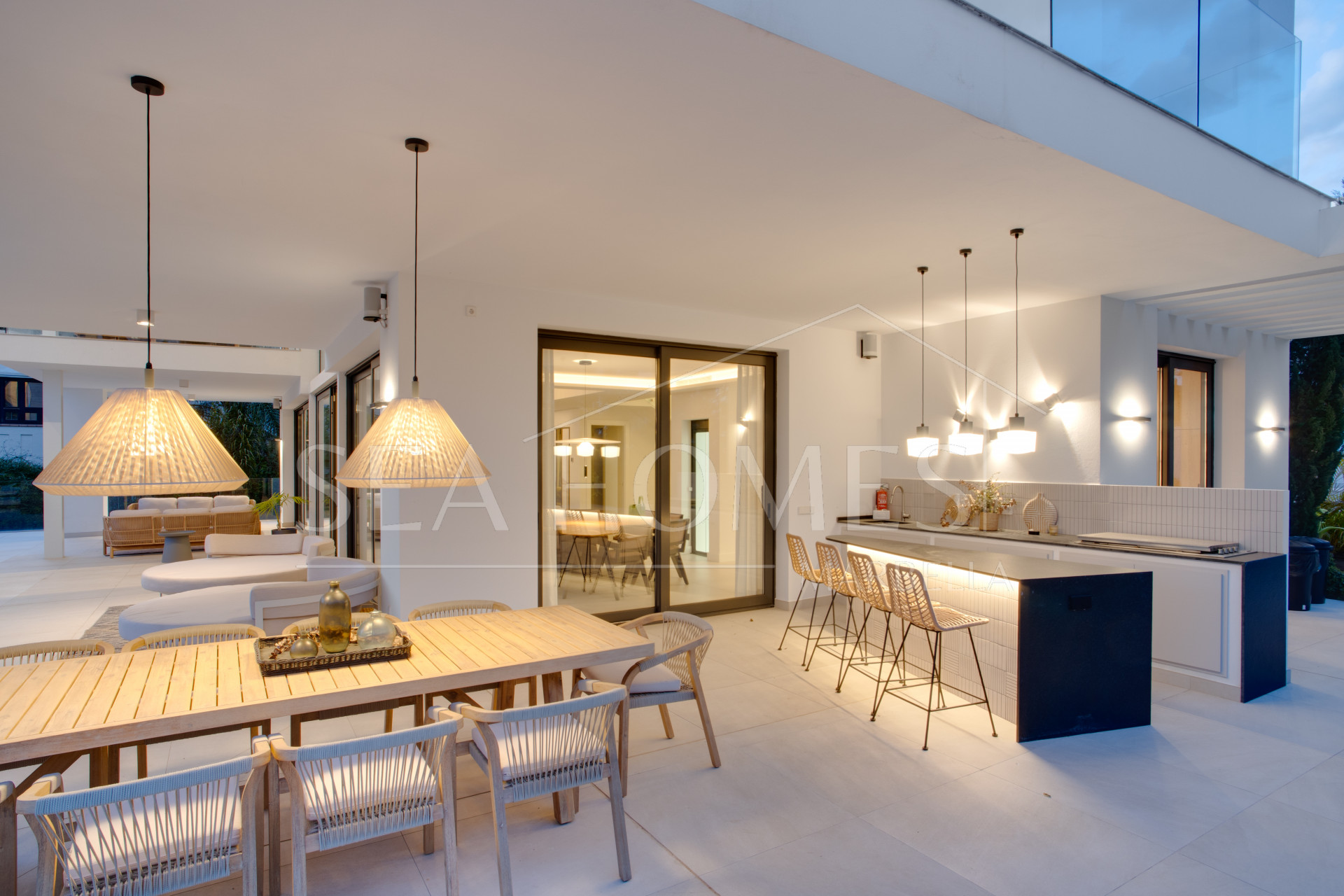 Stunning Contemporary Villa in Lomas del Marques – Marbella's Golden Mile