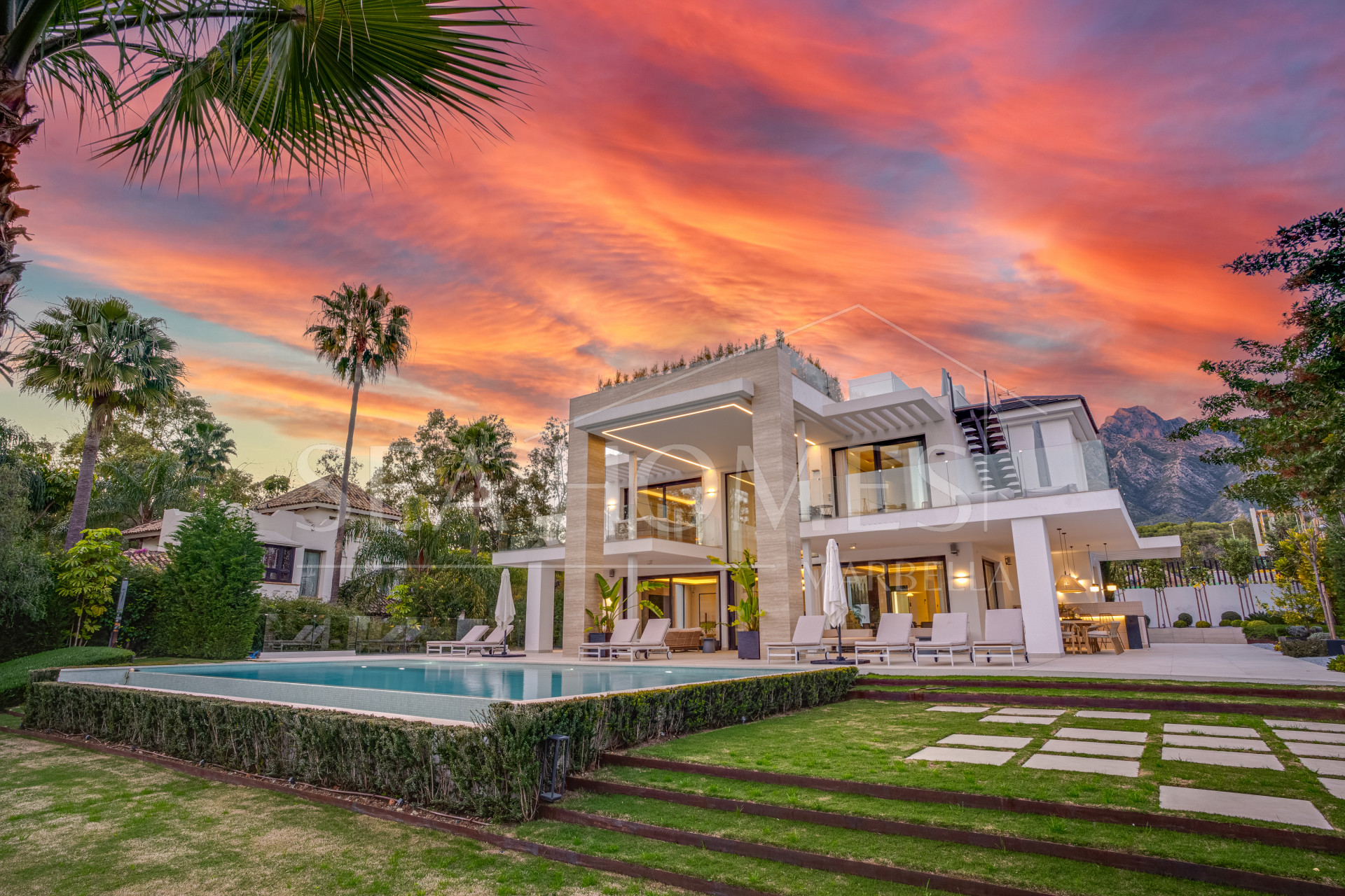 Stunning Contemporary Villa in Lomas del Marques – Marbella's Golden Mile