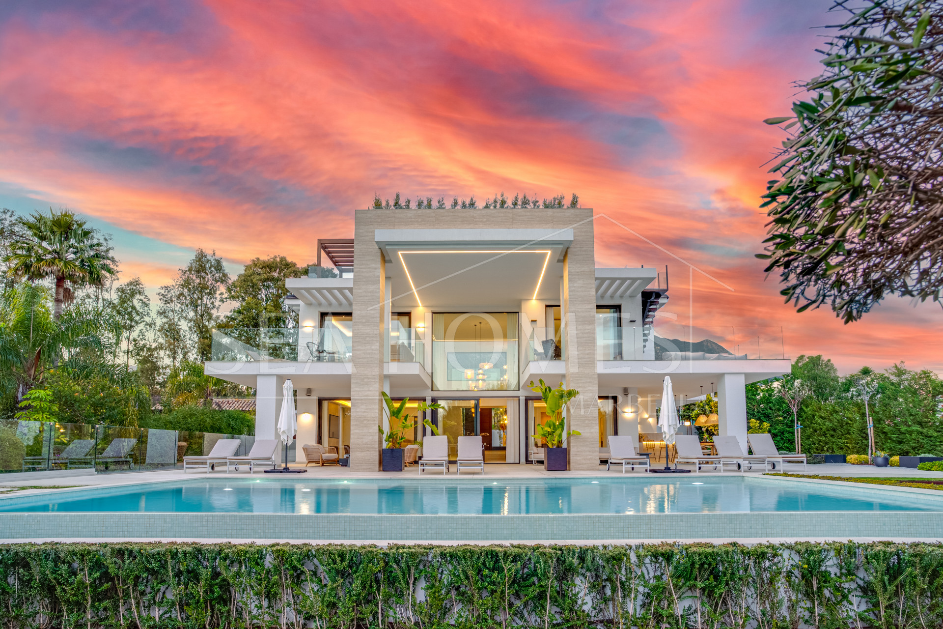 Stunning Contemporary Villa in Lomas del Marques – Marbella's Golden Mile