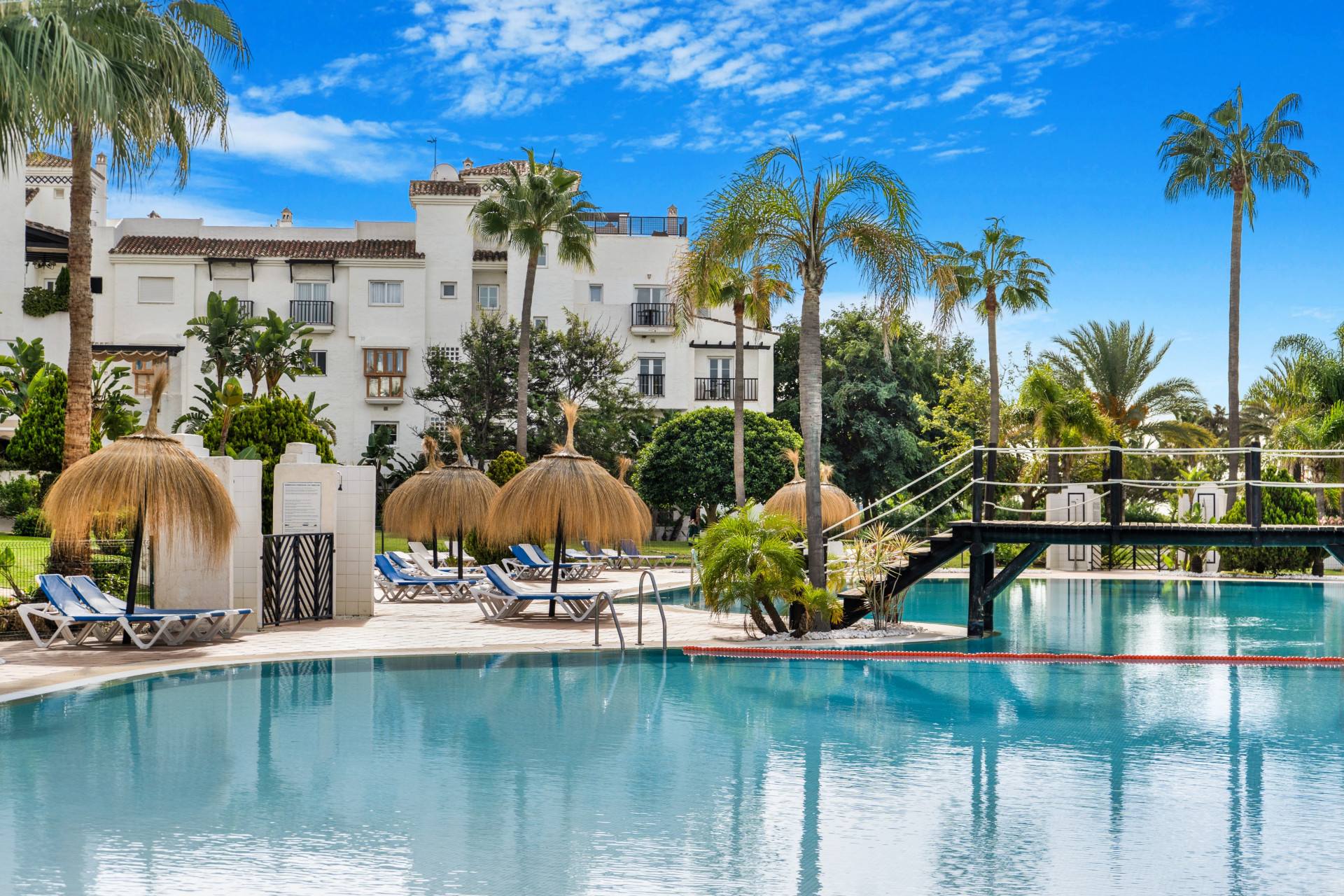 Apartamento de dos dormitorios recientemente renovado y bellamente terminado