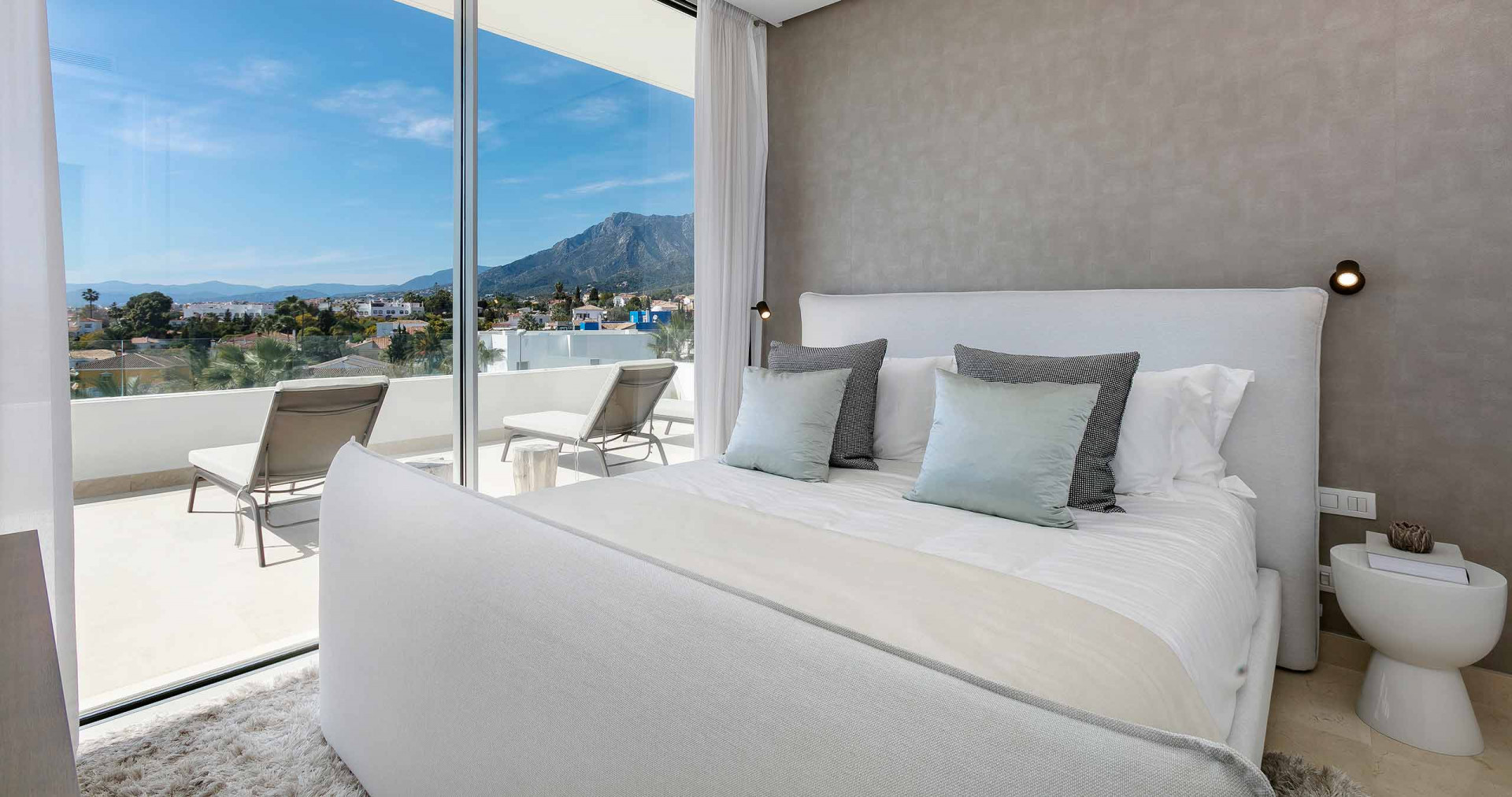 Brand new three bedroom villa in Finca de Marbella, Rio Real