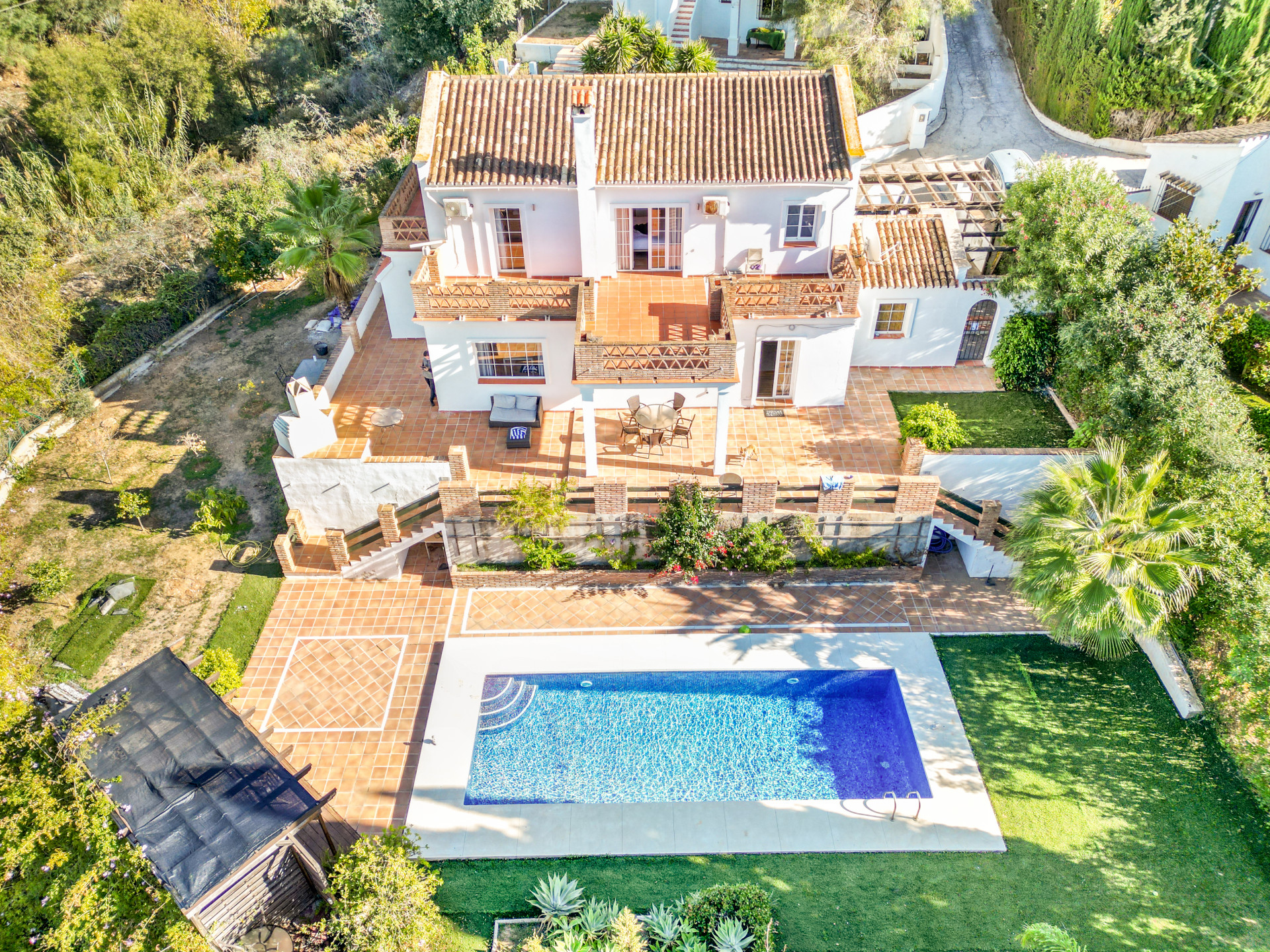 Fantastische Gelegenheit; ein vier Schlafzimmer, südwestlich Villa in Elviria