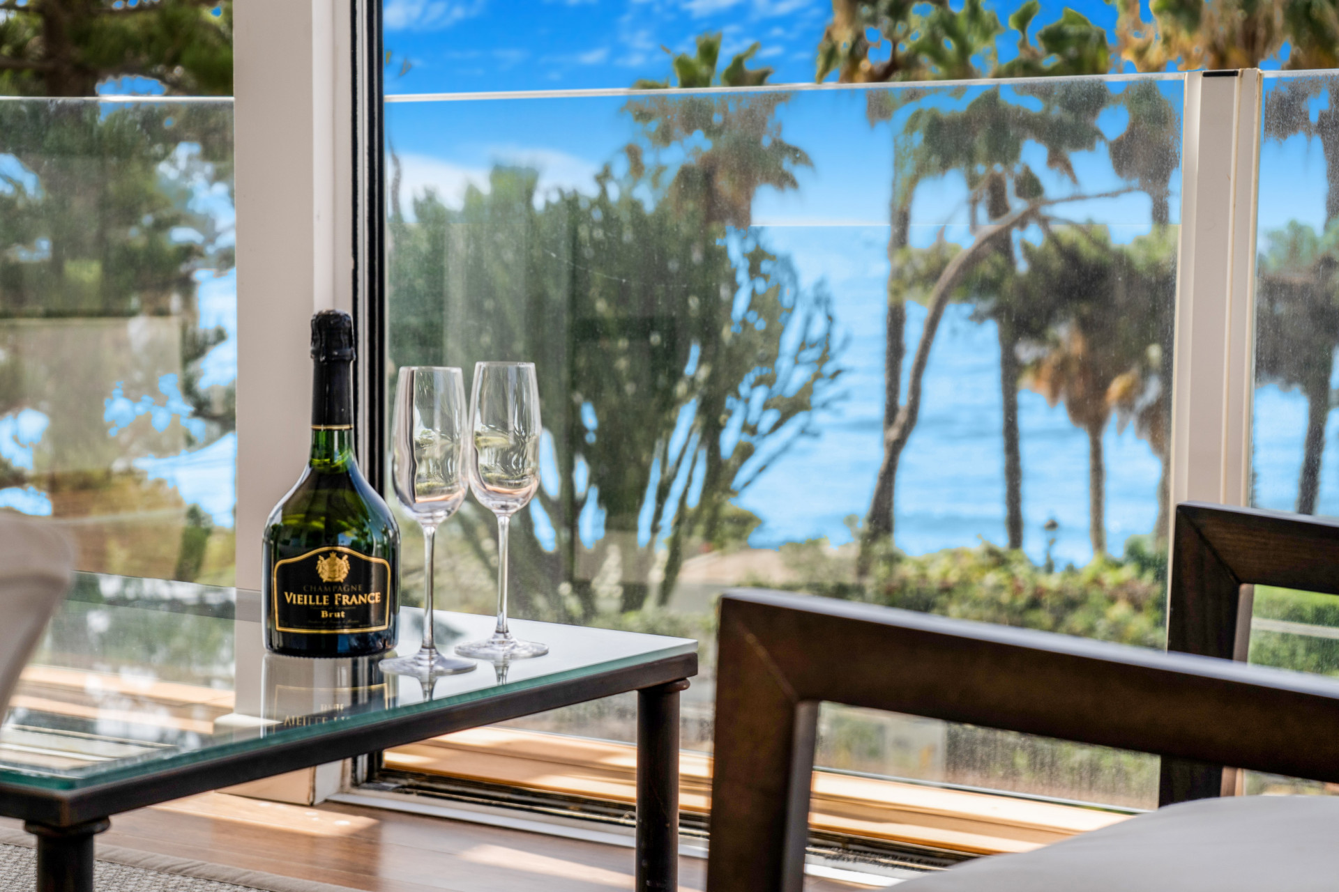 A metros de la hermosa playa de arena de Casablanca.