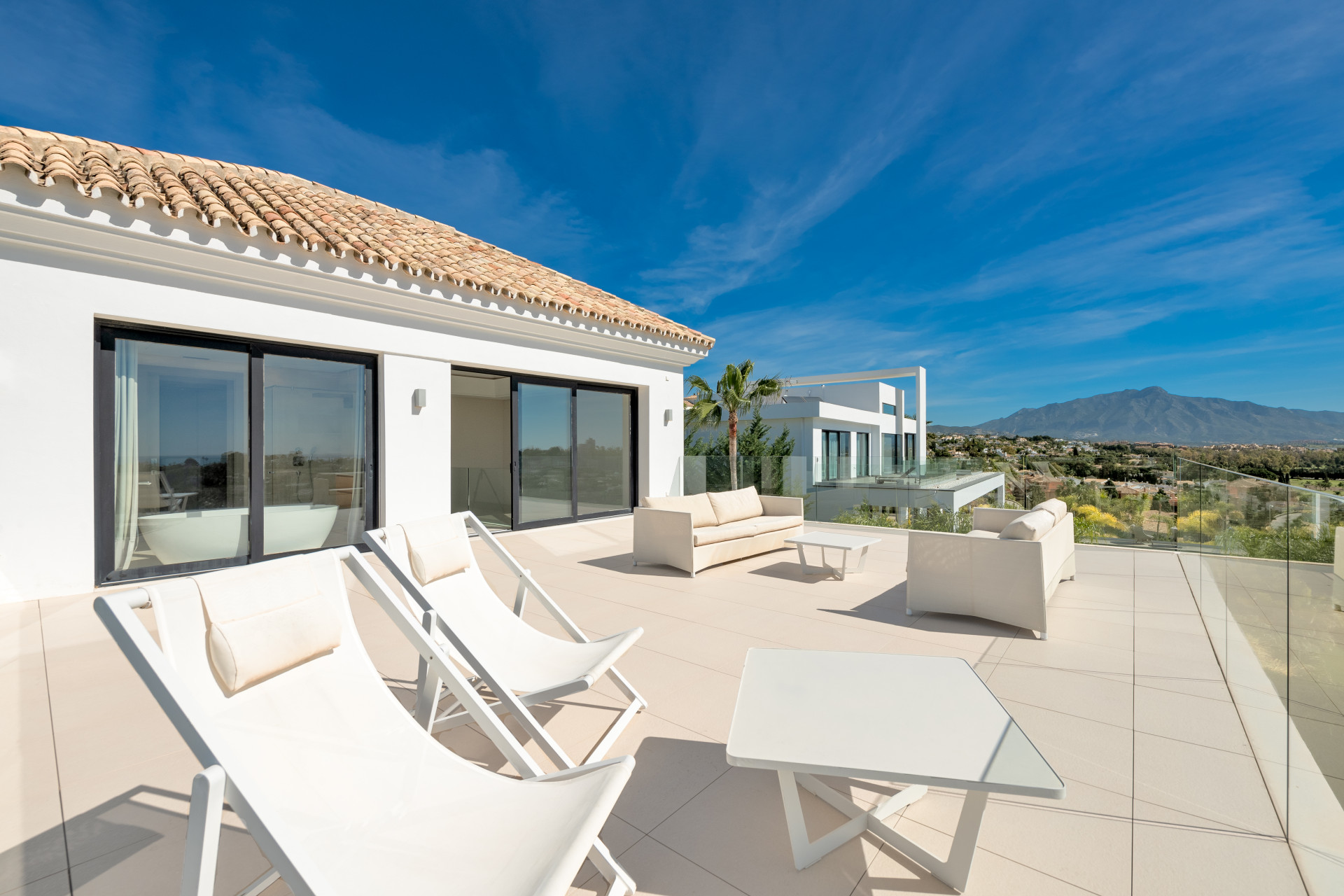 Exquisite Five-Bedroom Villa in Benahavis, Malaga