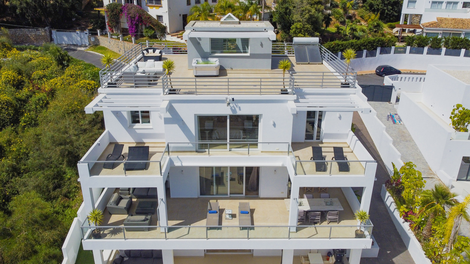 Luxury Villa in El Rosario, Marbella East