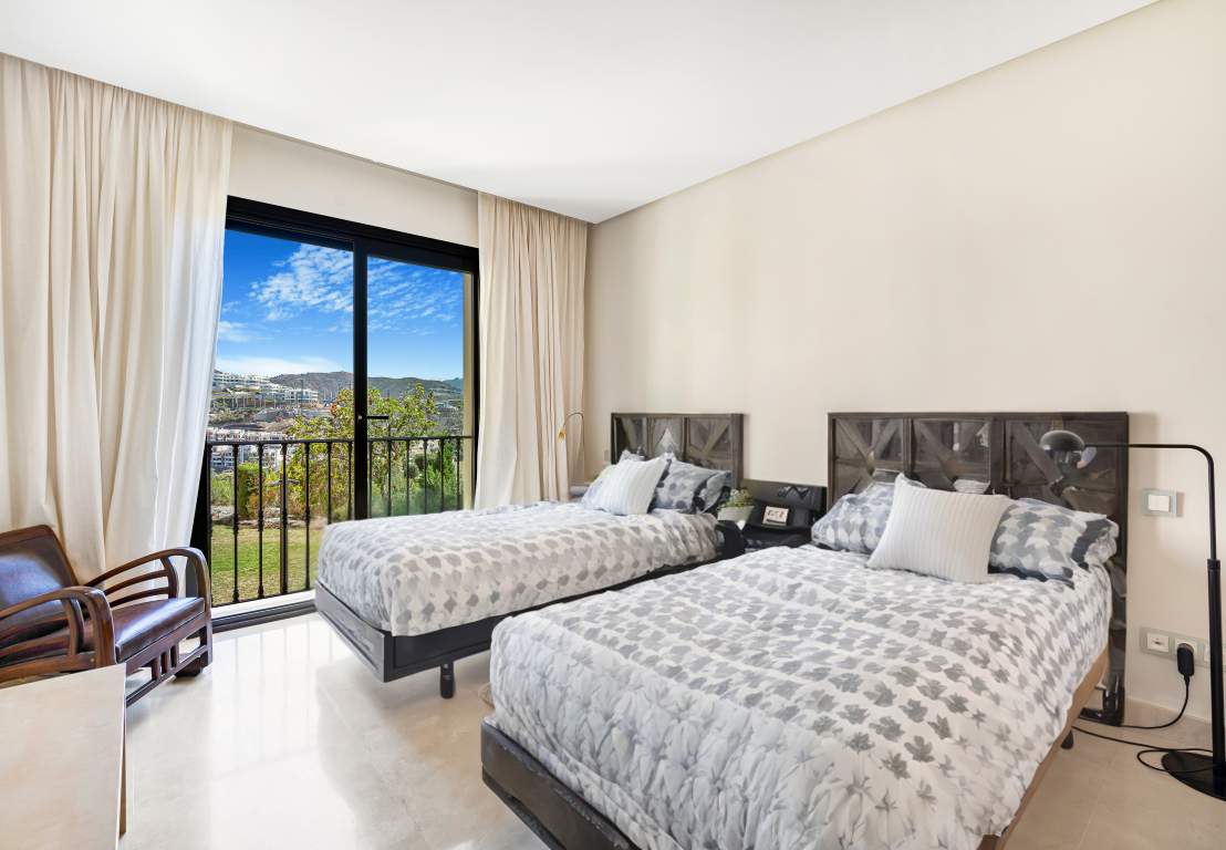 Maravilloso apartamento con orientación sur en el complejo residencial cerrado Buenavista II, La Quinta, con vistas panorámicas al mar