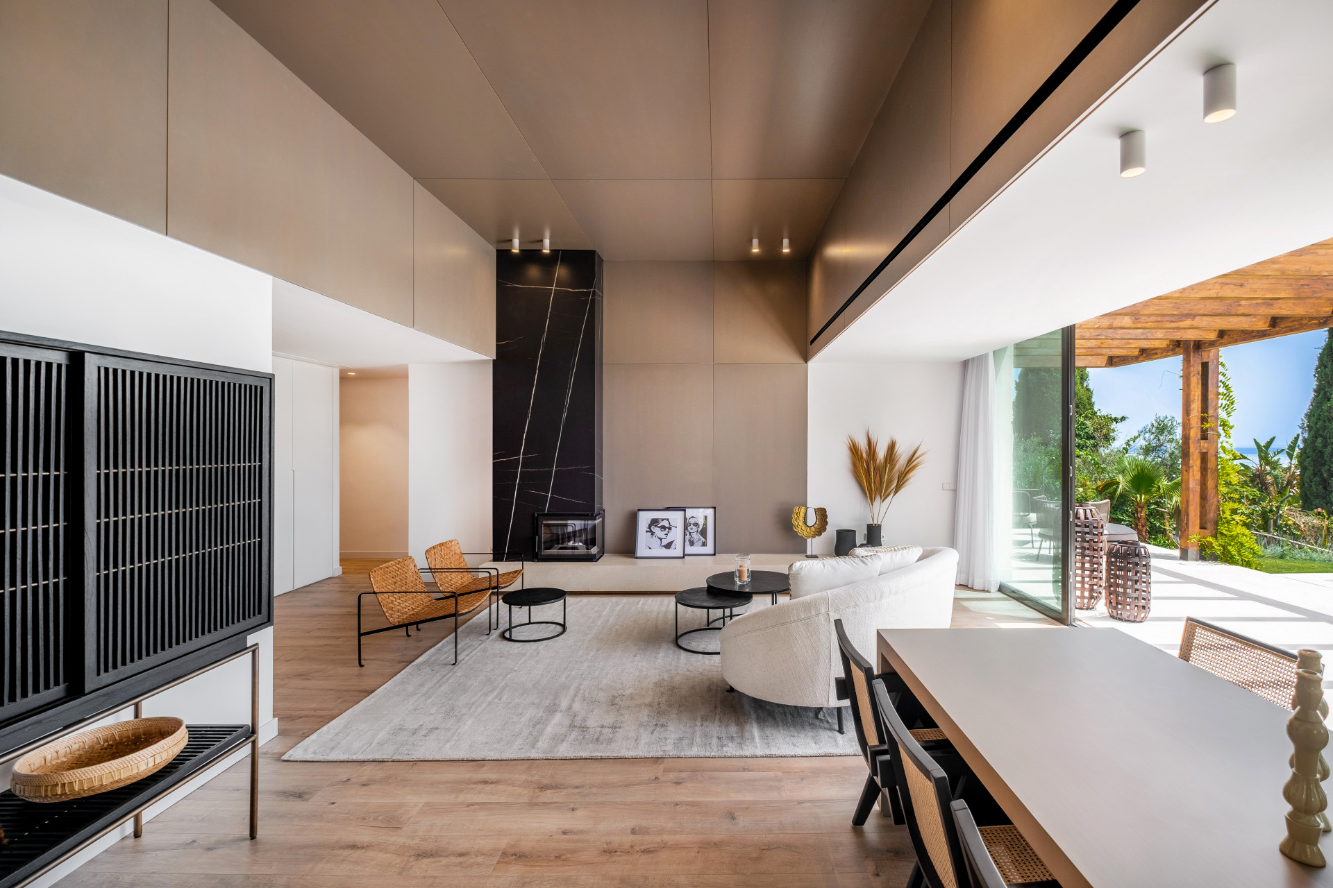 Exquisite Ibizan-Inspired Villa in Paraiso Alto, Benahavis